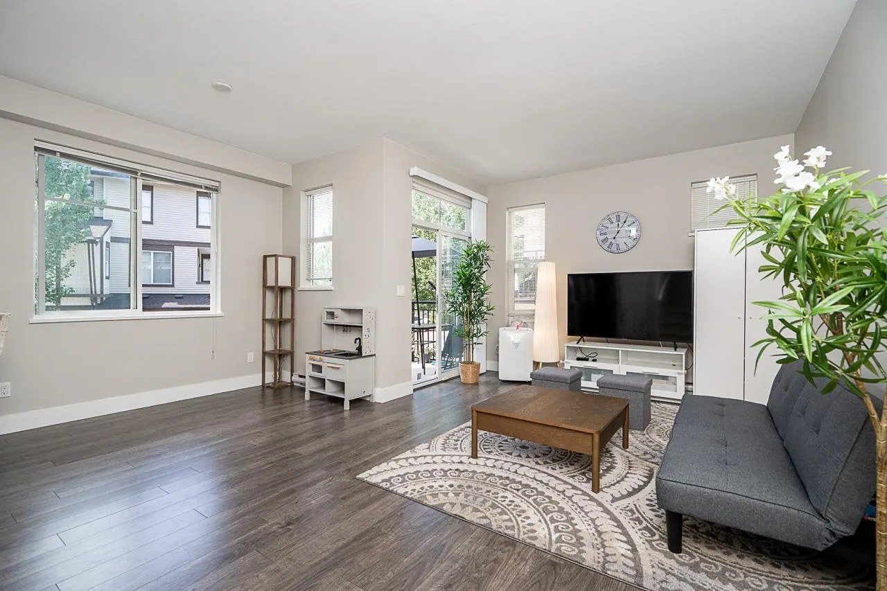 19433 68 Avenue #68