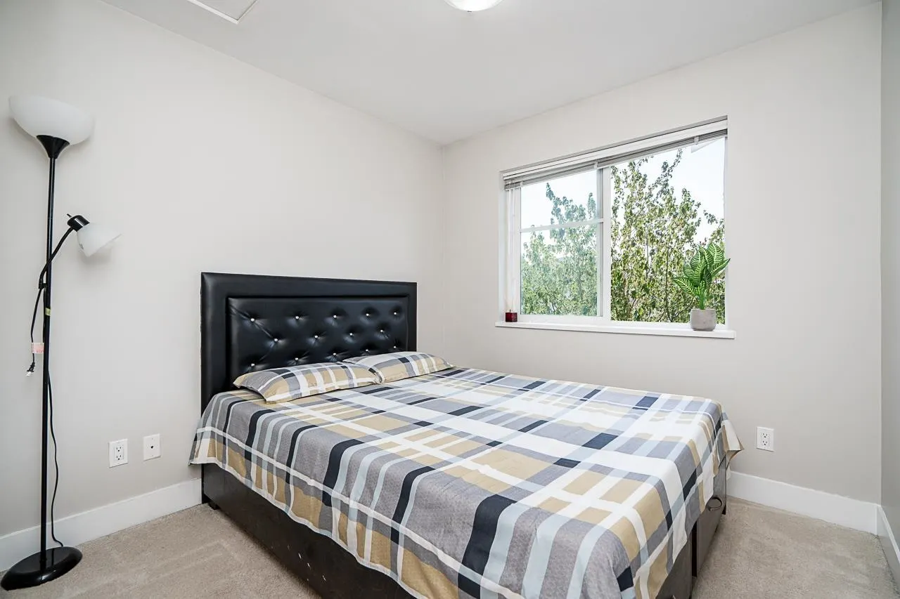 19433 68 Avenue #68