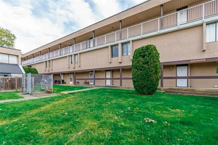 17706 60 Avenue #35