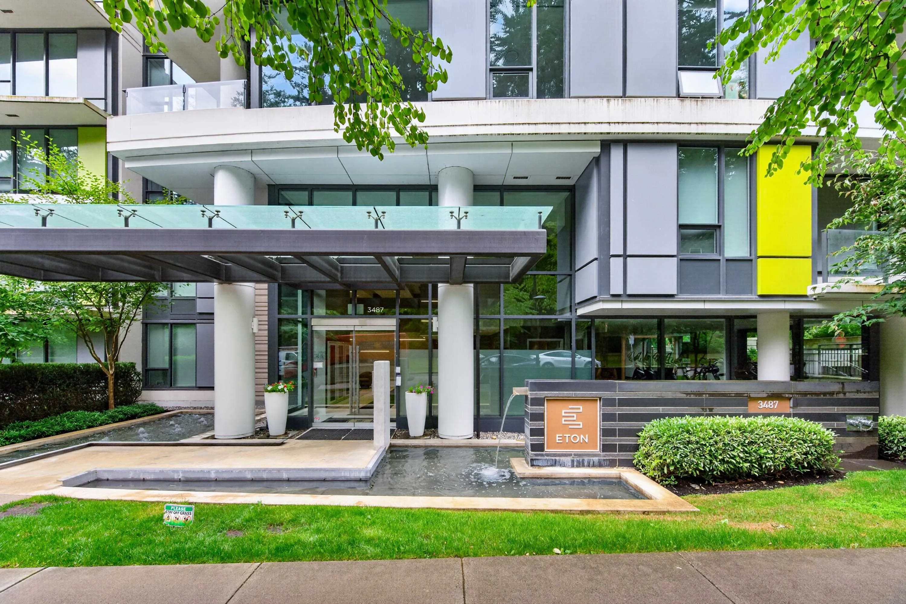 3487 Binning Road #1302