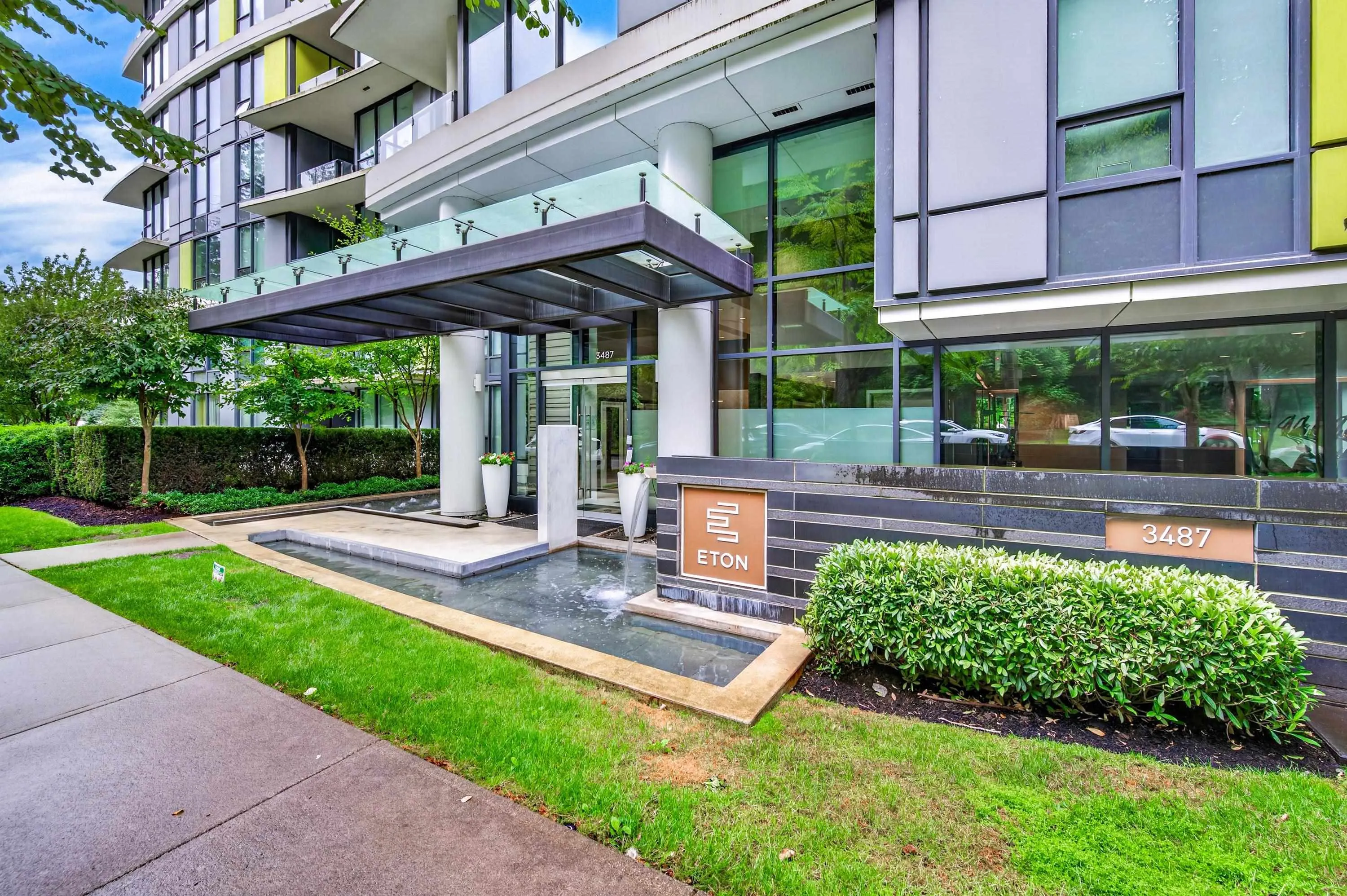 3487 Binning Road #1302
