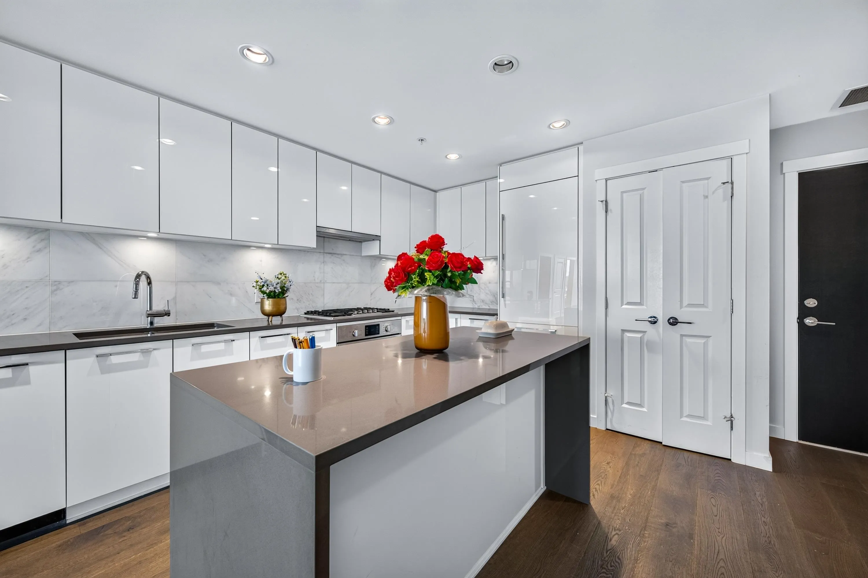 3487 Binning Road #1302
