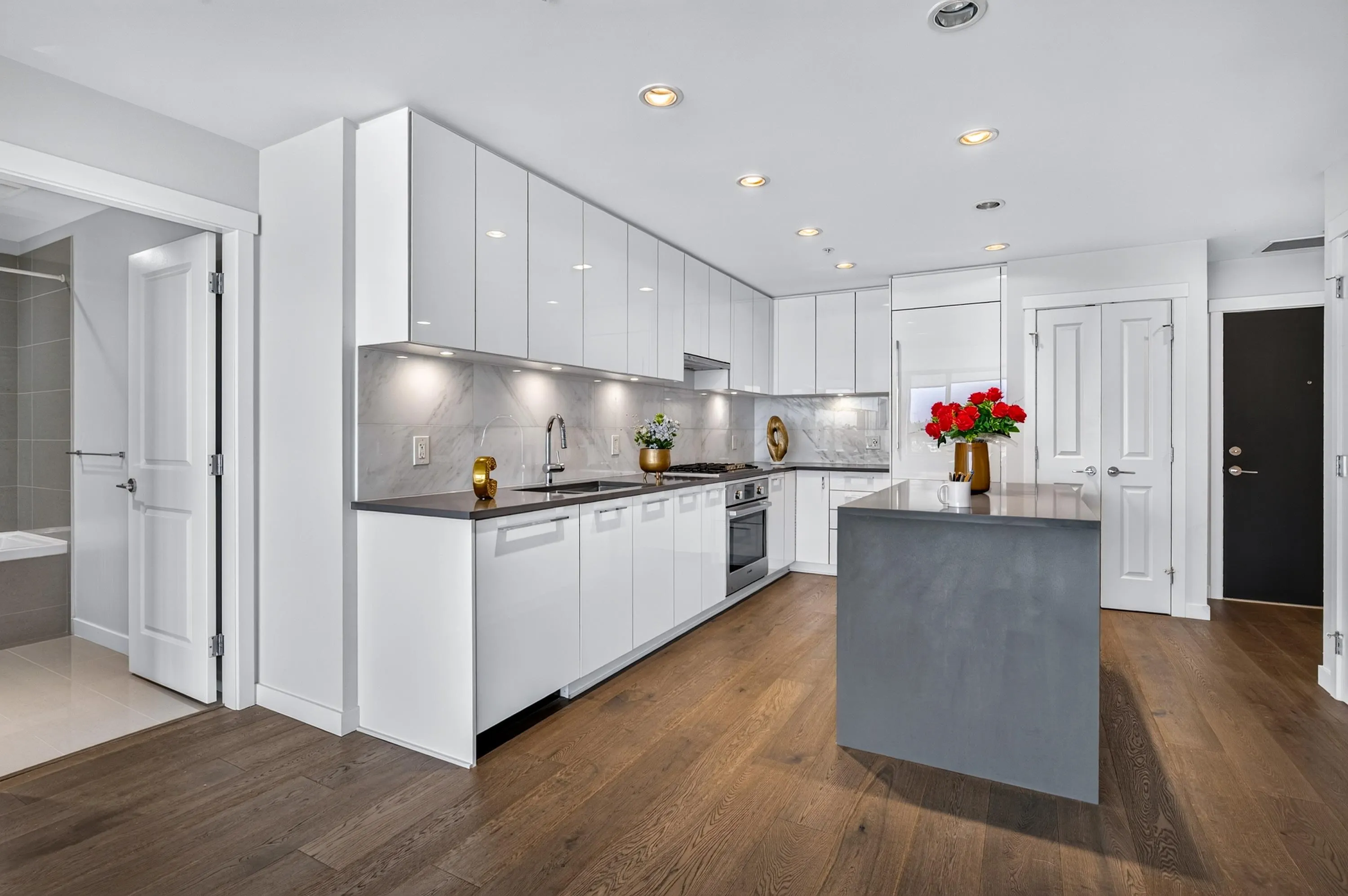 3487 Binning Road #1302
