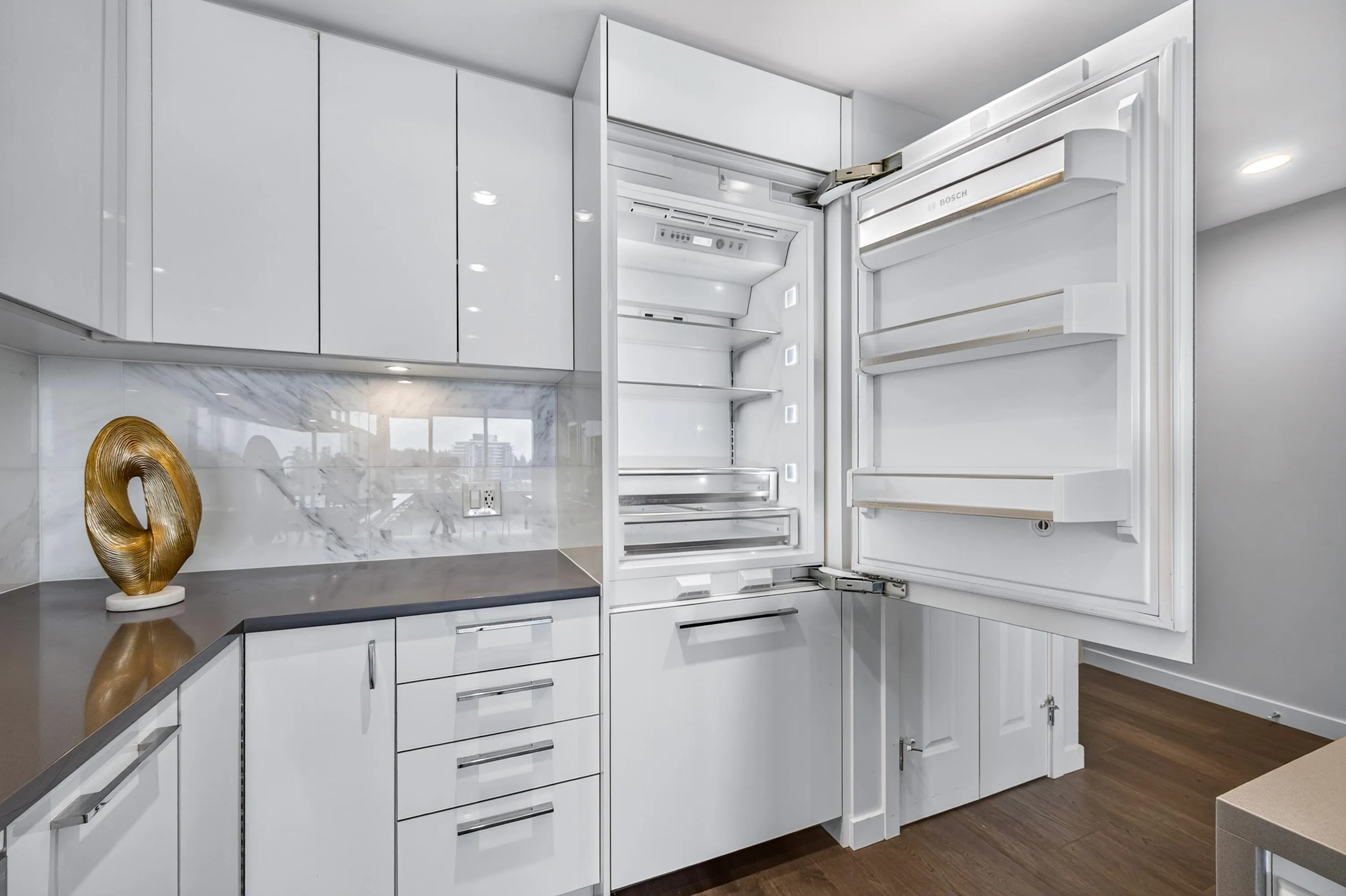 3487 Binning Road #1302