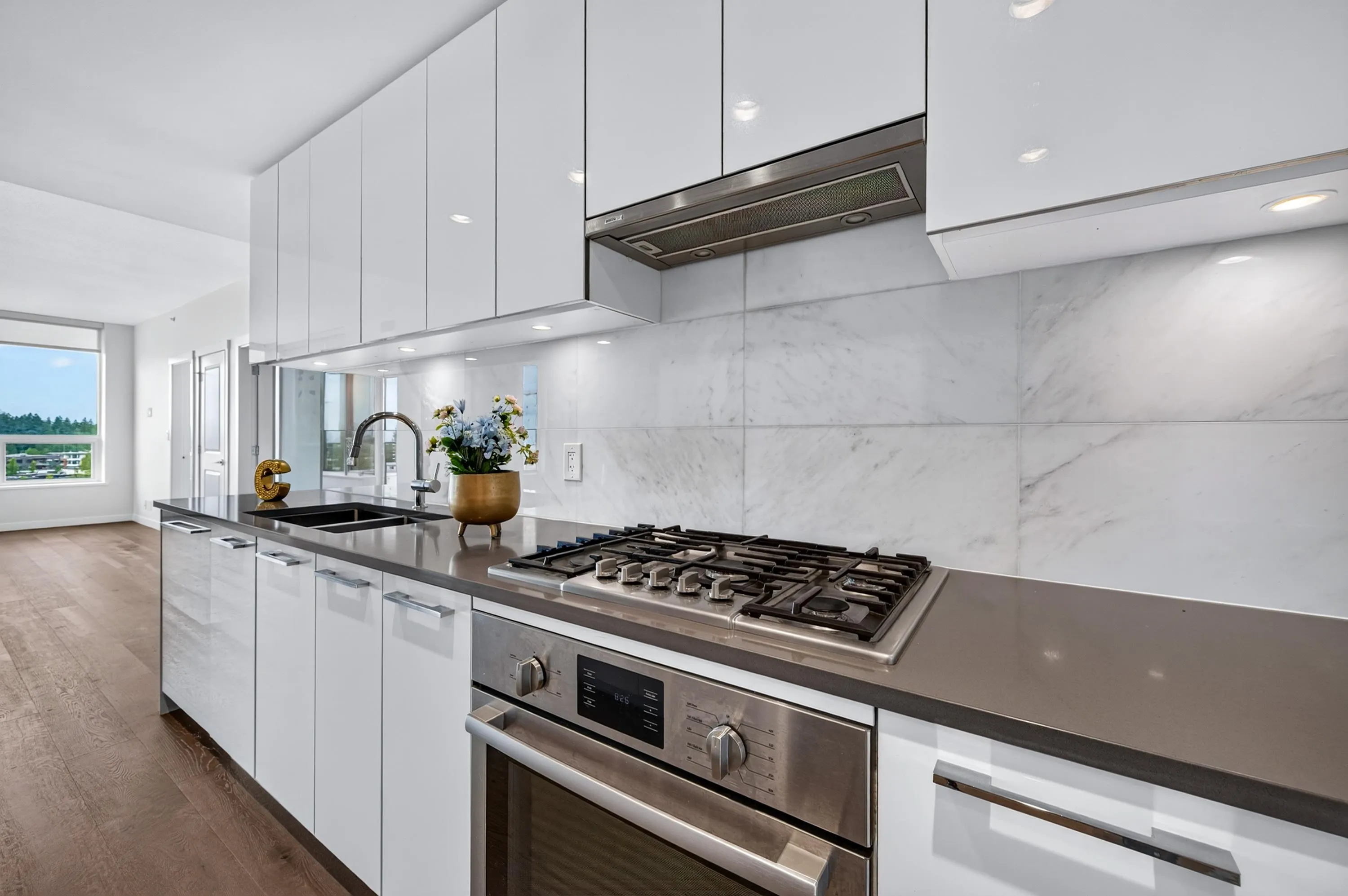 3487 Binning Road #1302
