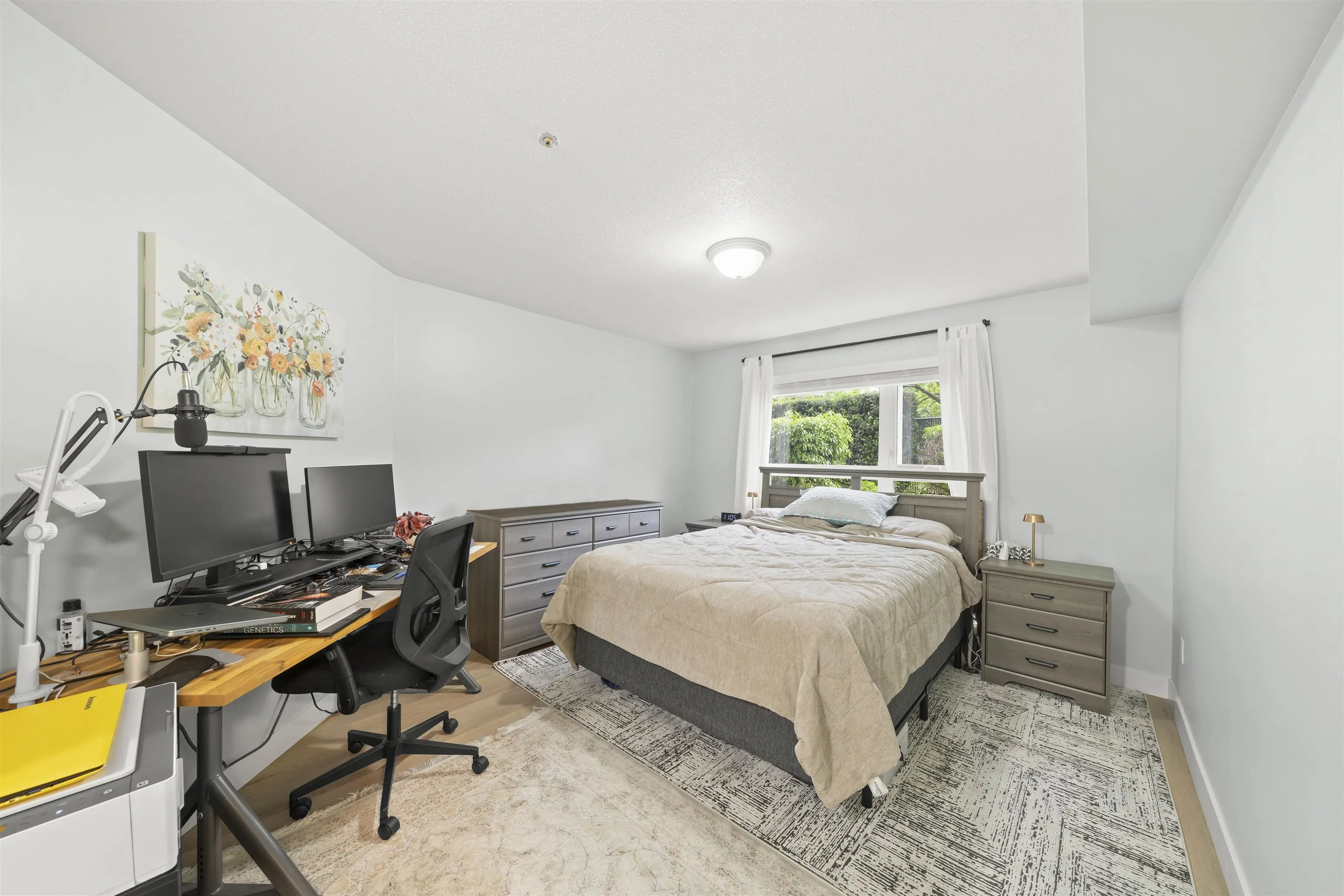 20189 54 Avenue #103