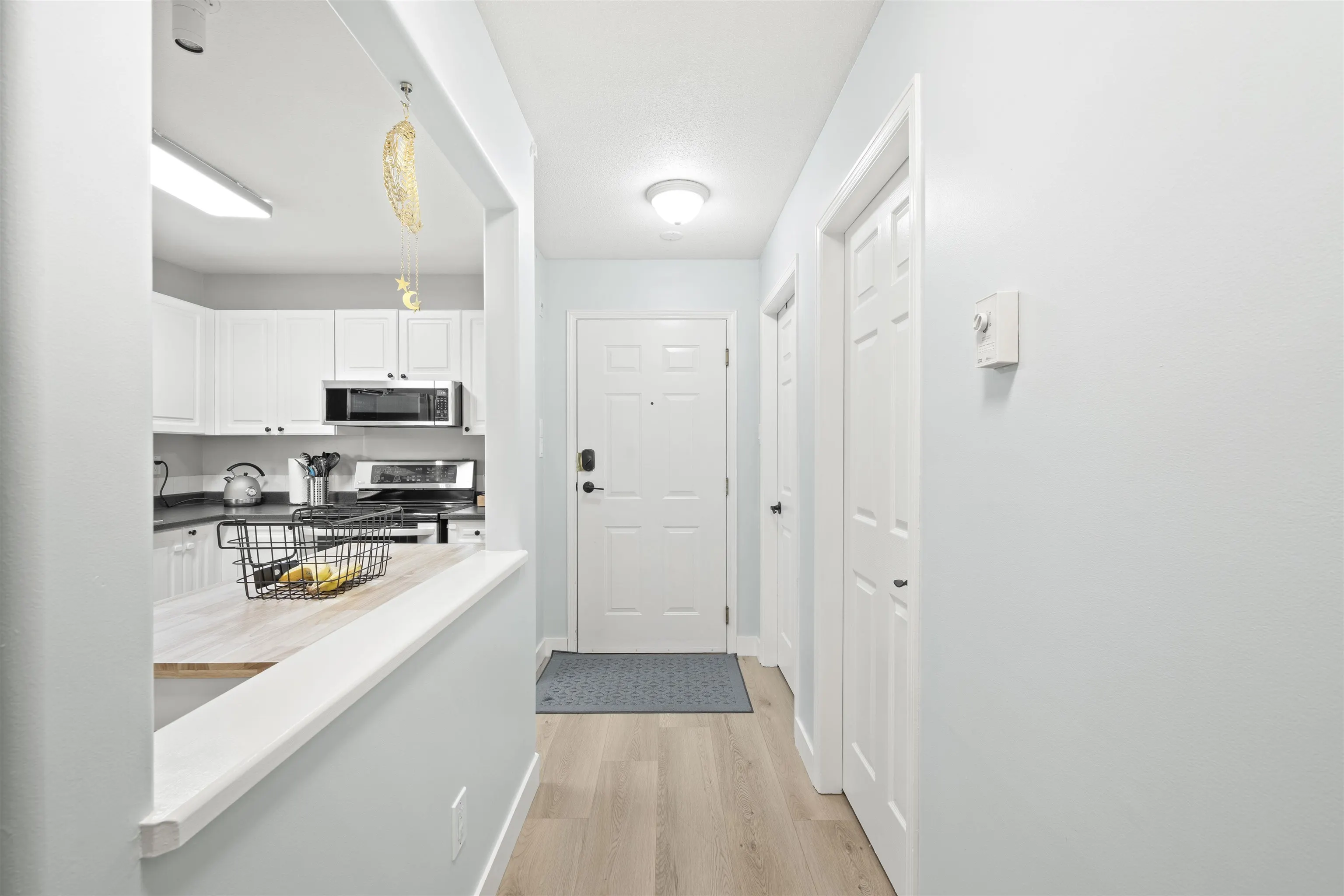20189 54 Avenue #103