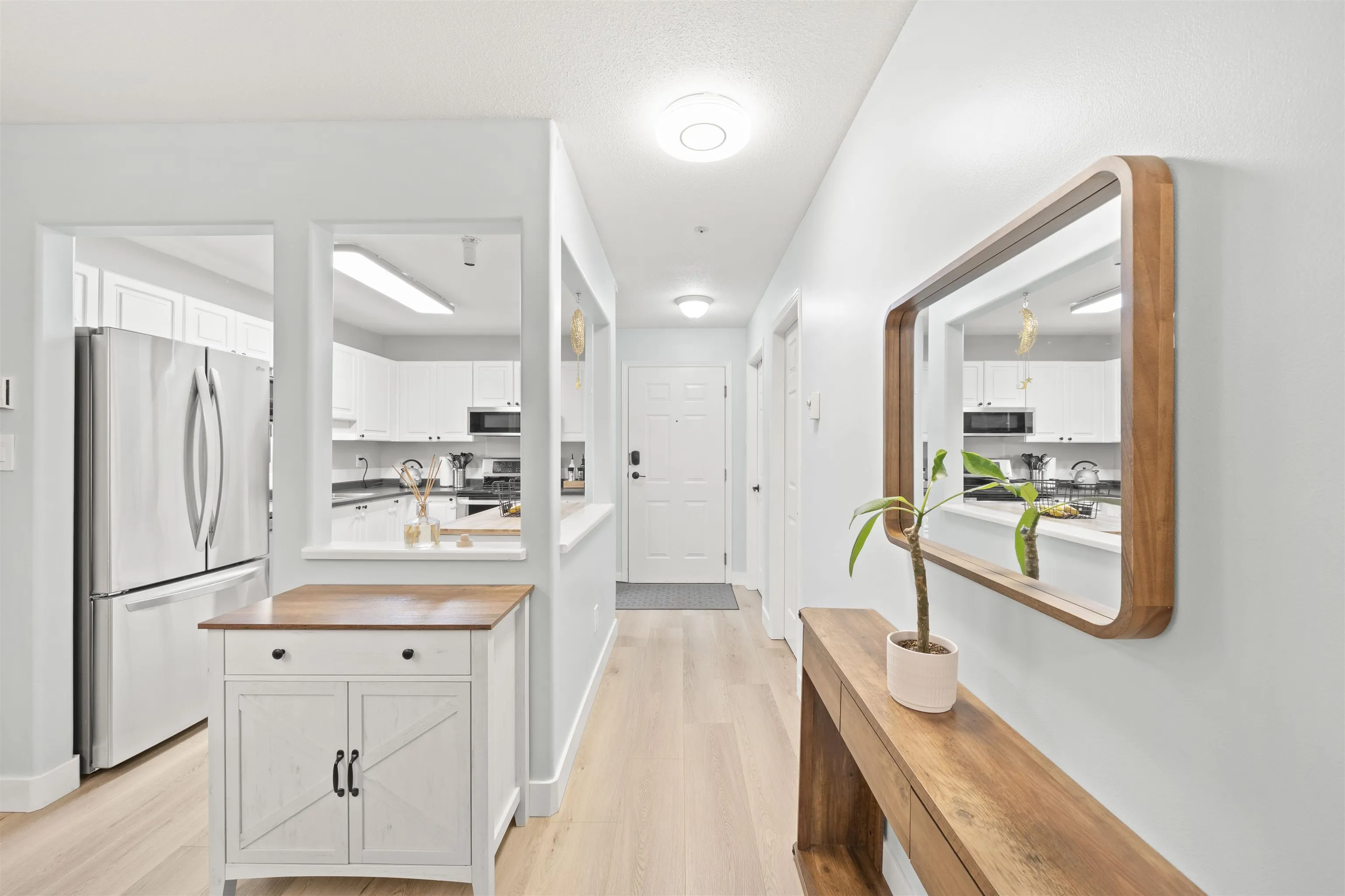 20189 54 Avenue #103