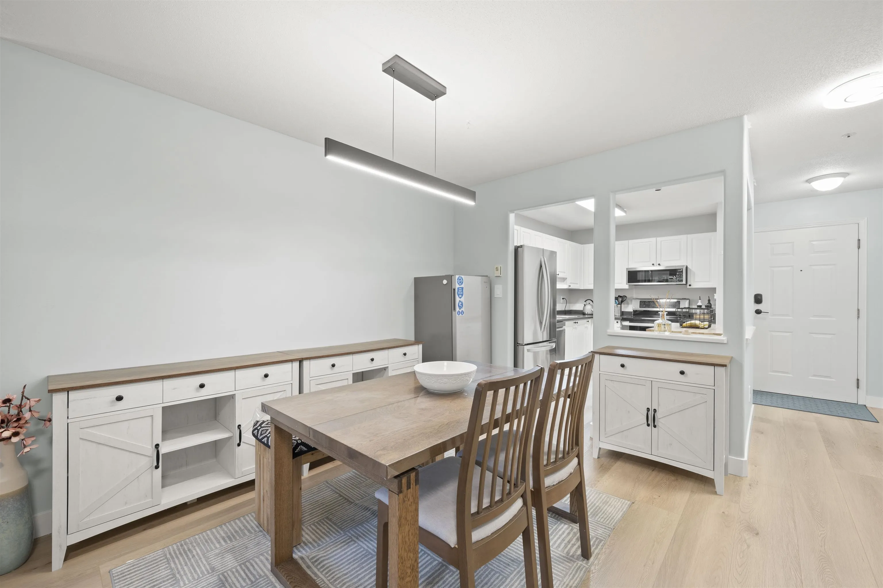 20189 54 Avenue #103