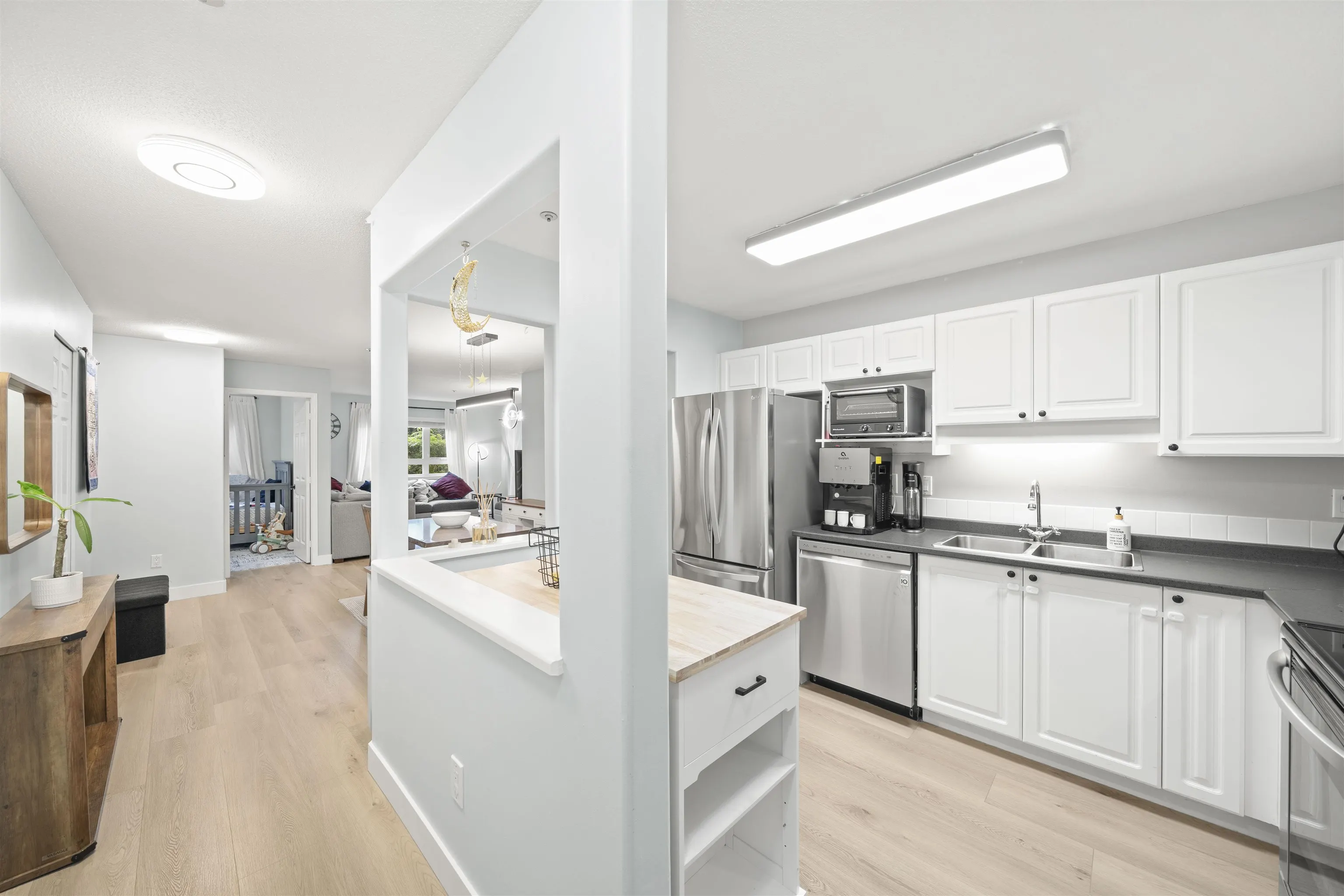 20189 54 Avenue #103