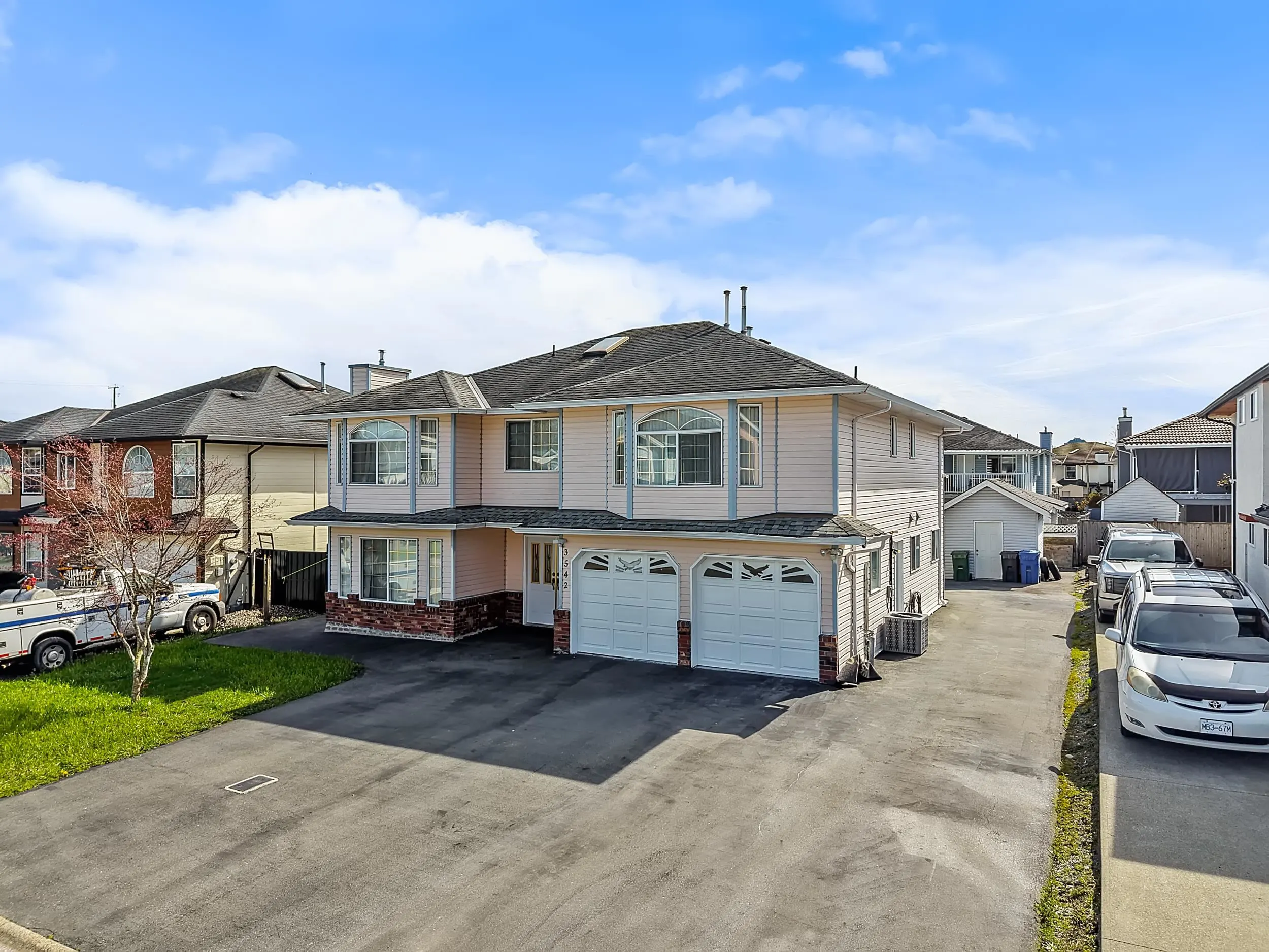 3542 Galiano Drive