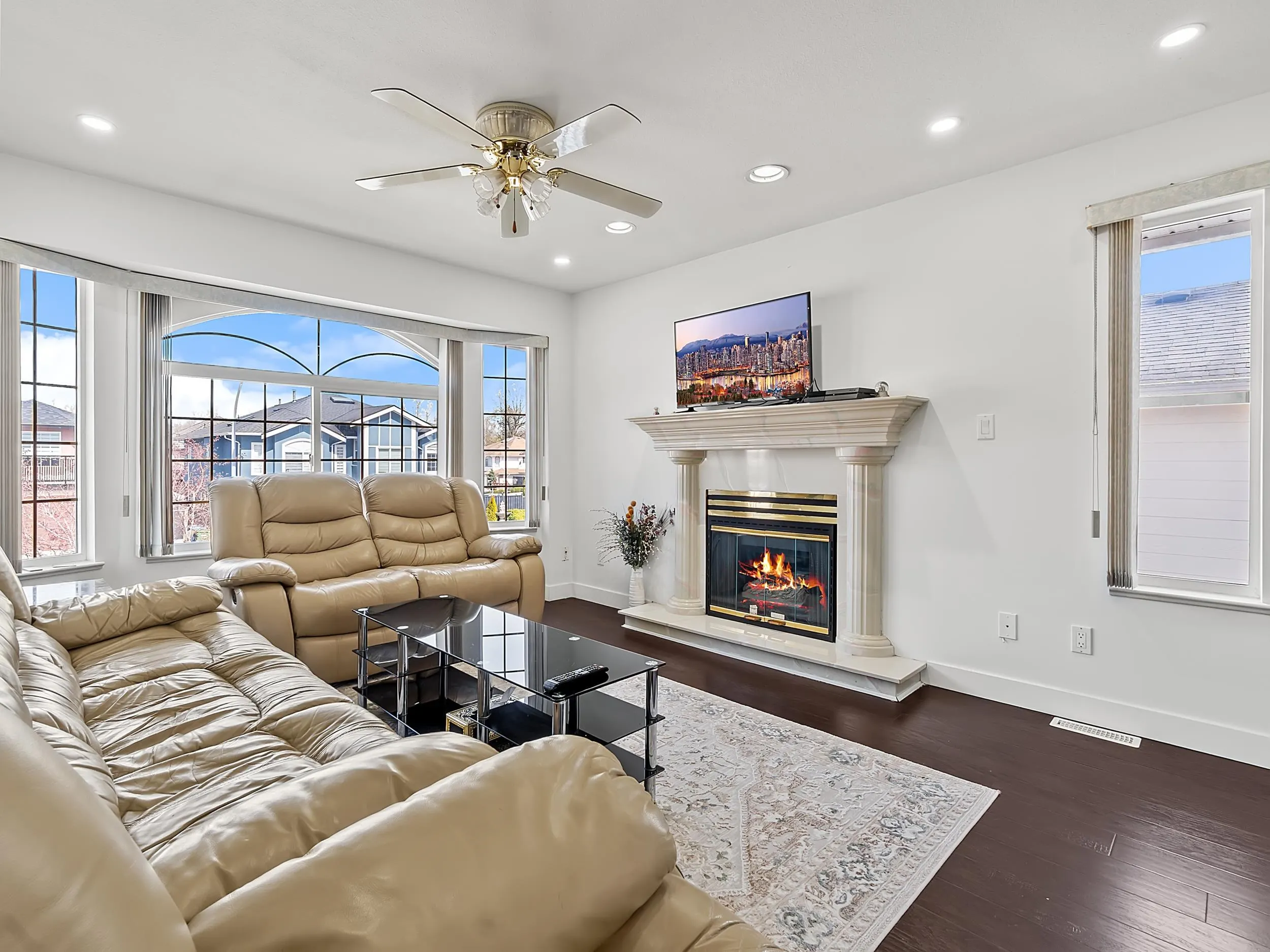 3542 Galiano Drive