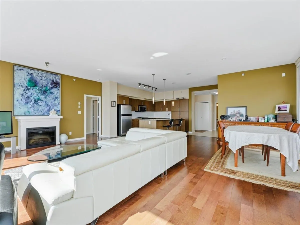 9888 Cameron Street #3703