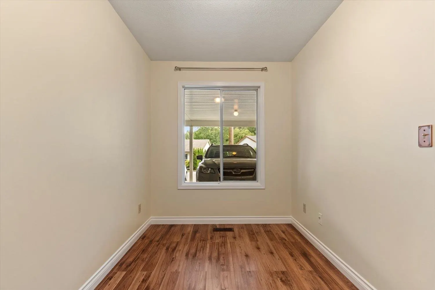 3350 Elmwood Drive #19