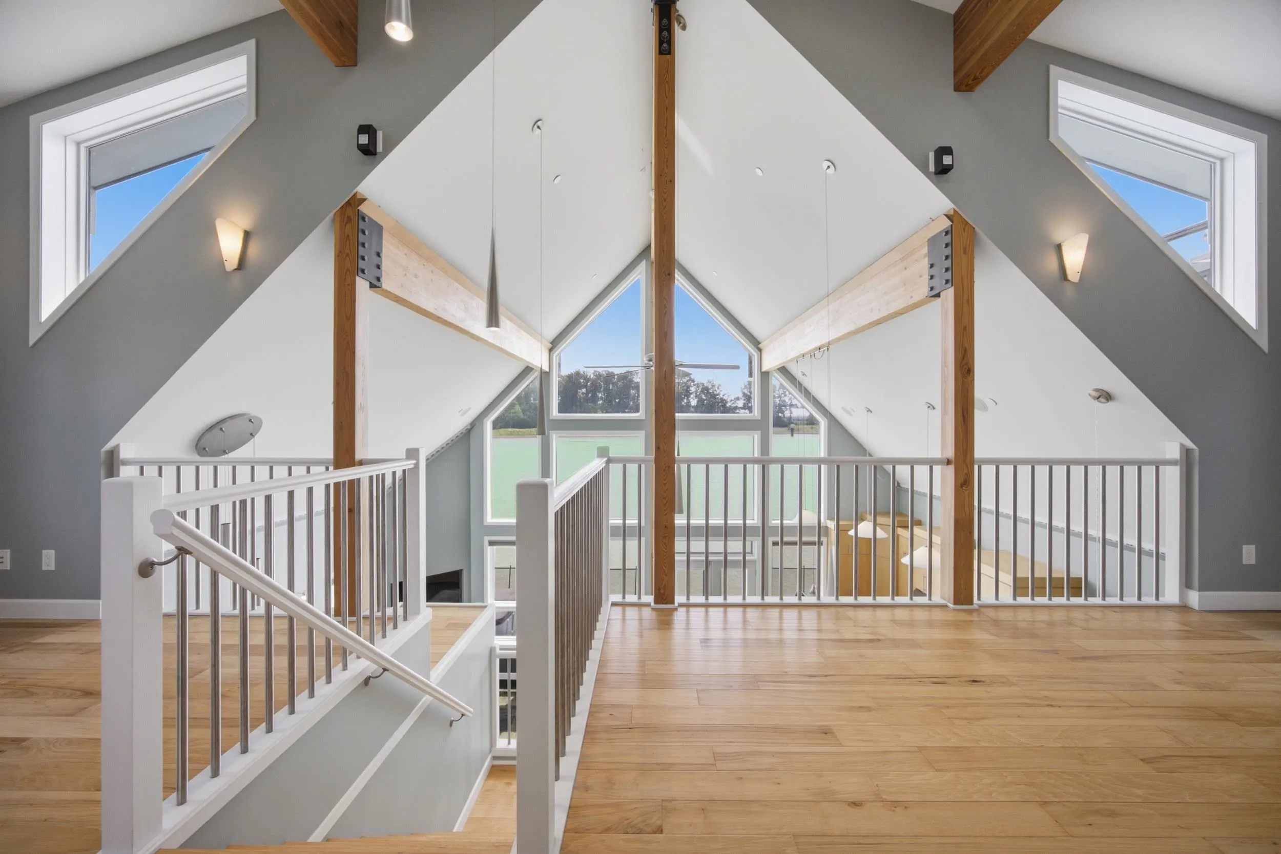700 South Dyke Road #11