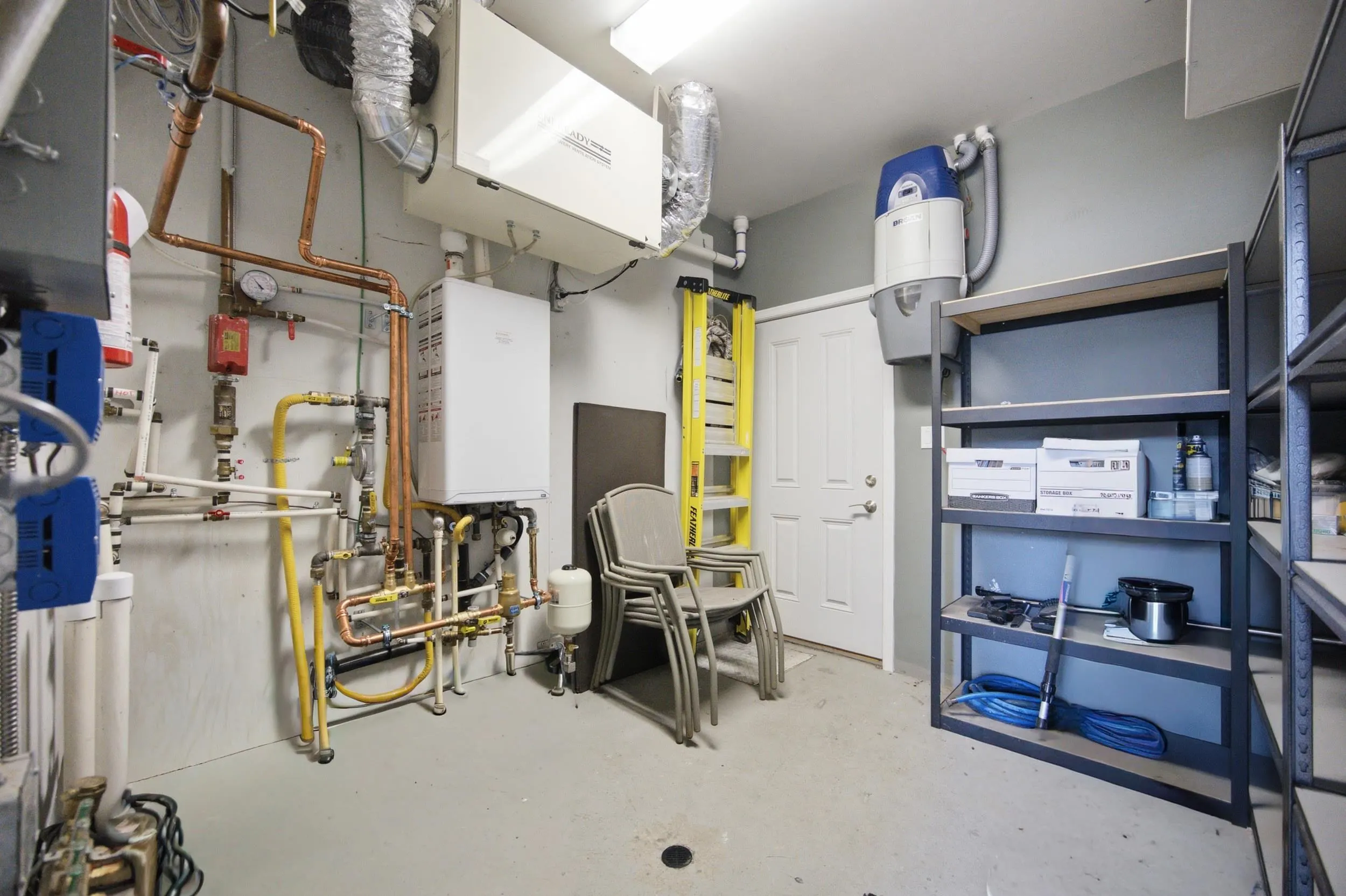 700 South Dyke Road #11