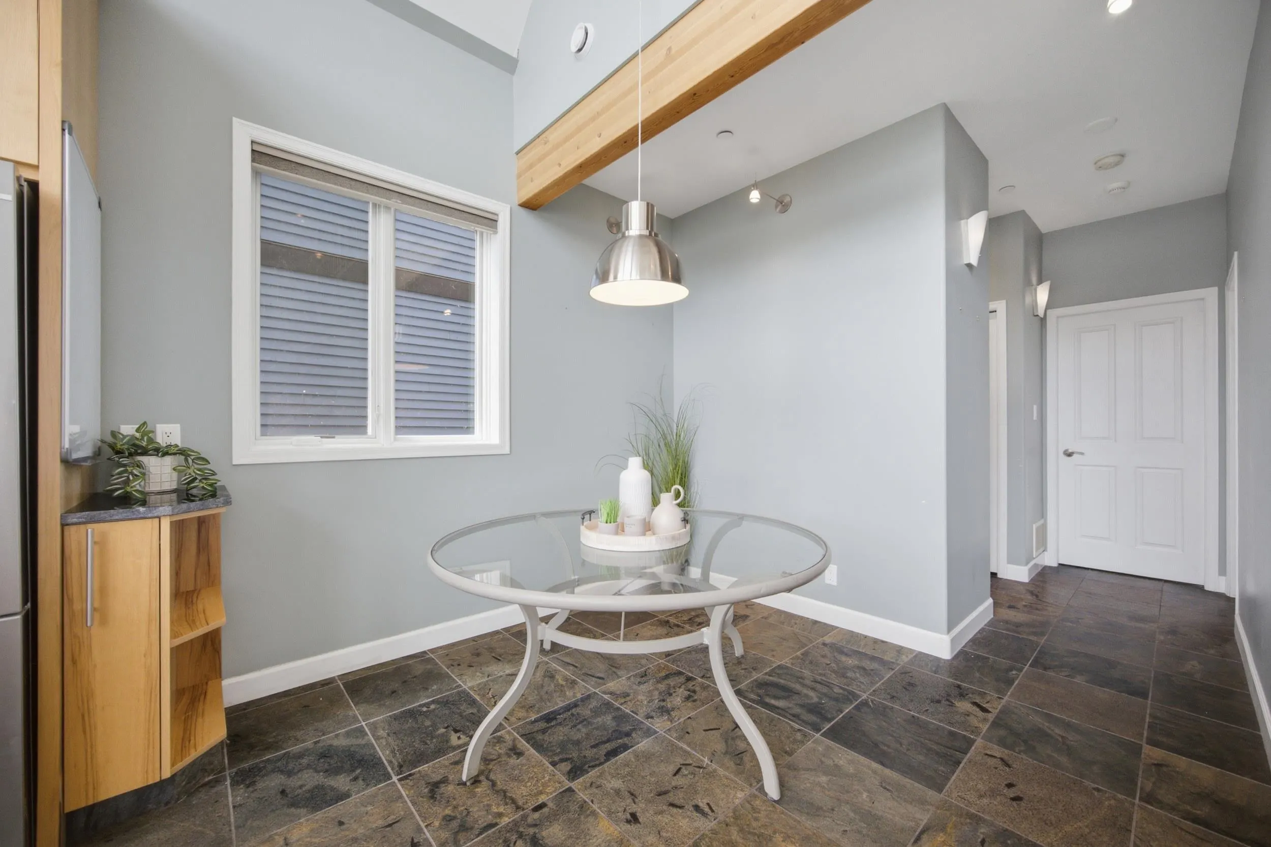 700 South Dyke Road #11