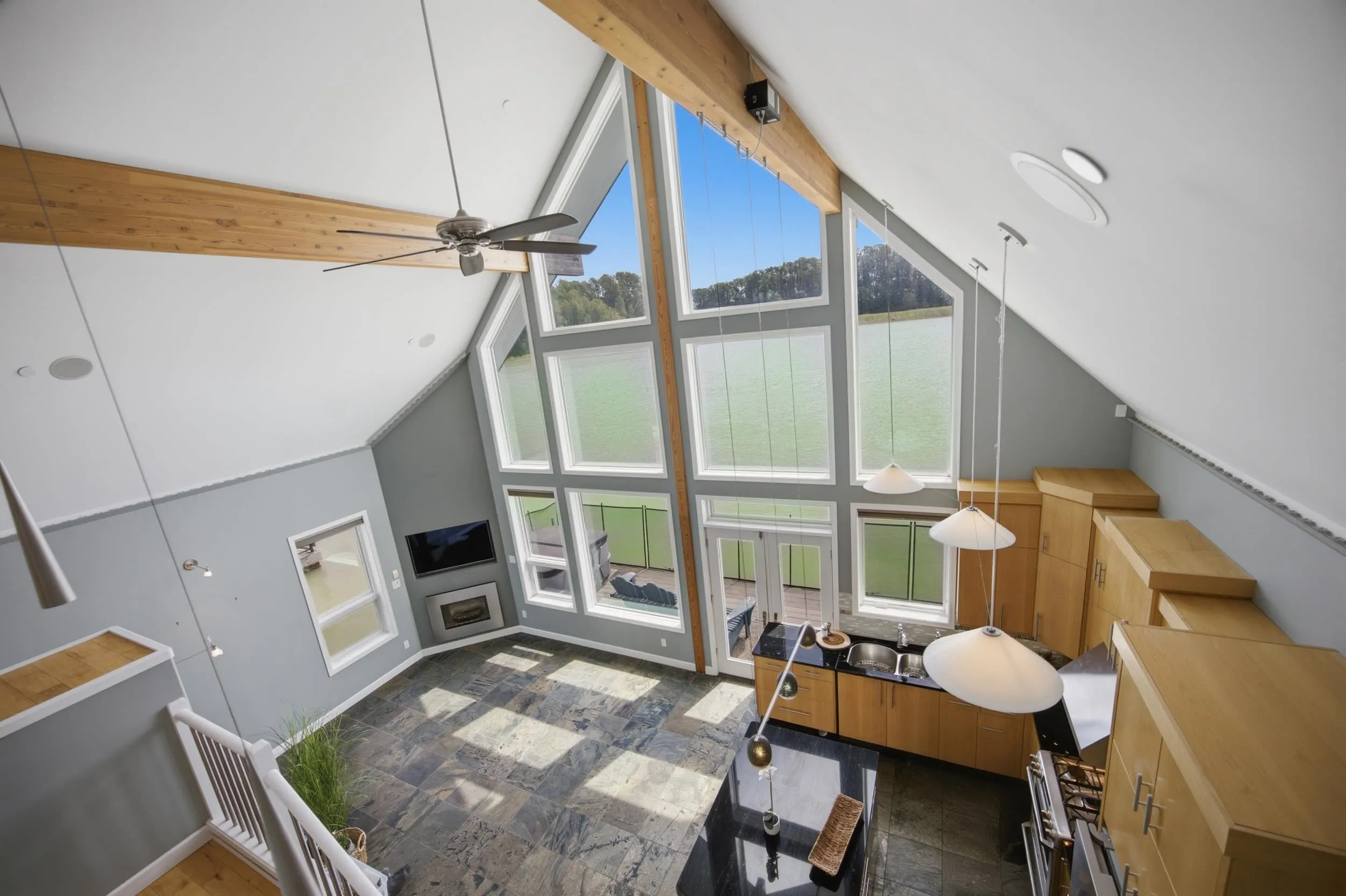 700 South Dyke Road #11