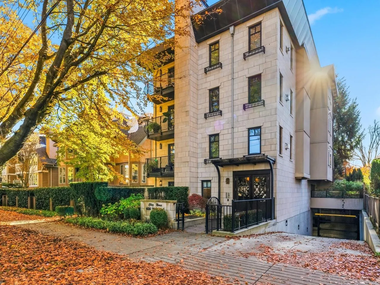 656 W 13th Avenue #100