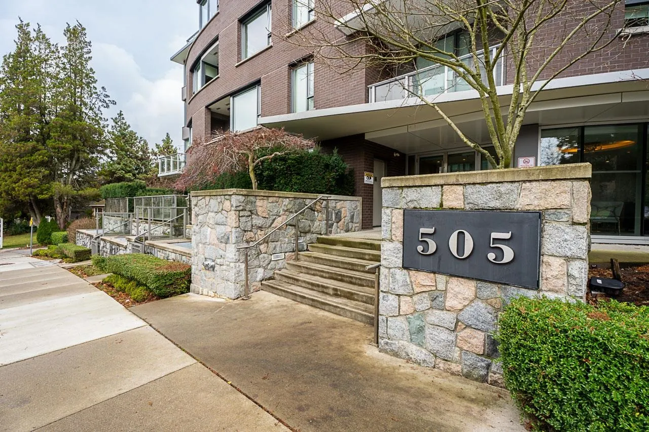 505 W 30th Avenue #301