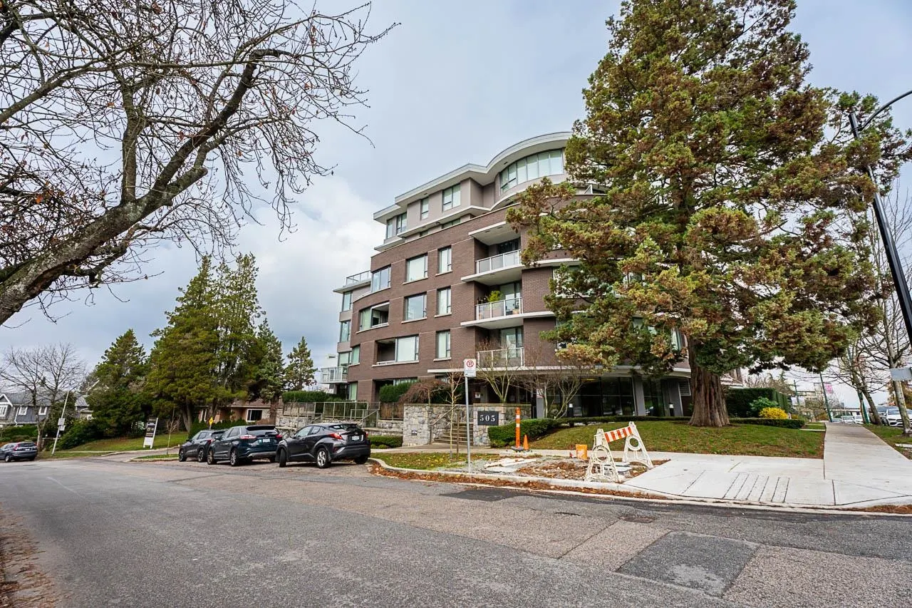 505 W 30th Avenue #301