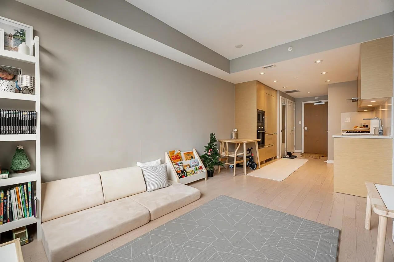 505 W 30th Avenue #301