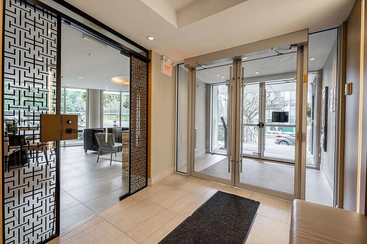 505 W 30th Avenue #301