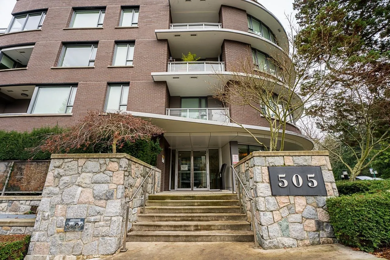 505 W 30th Avenue #301