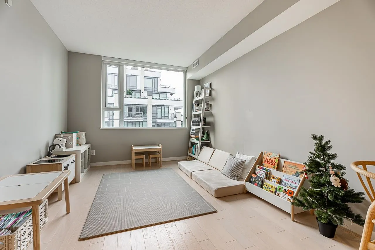 505 W 30th Avenue #301