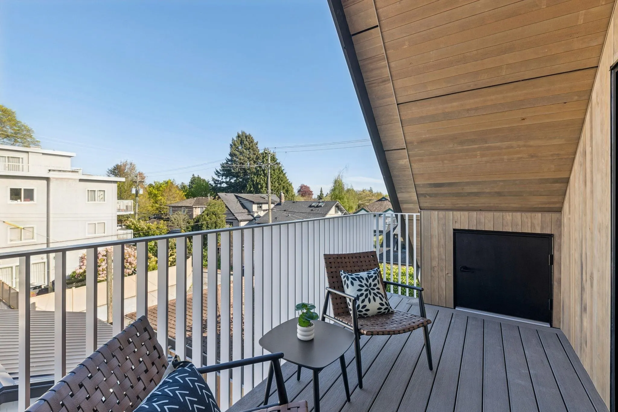 6040 Larch Street #2