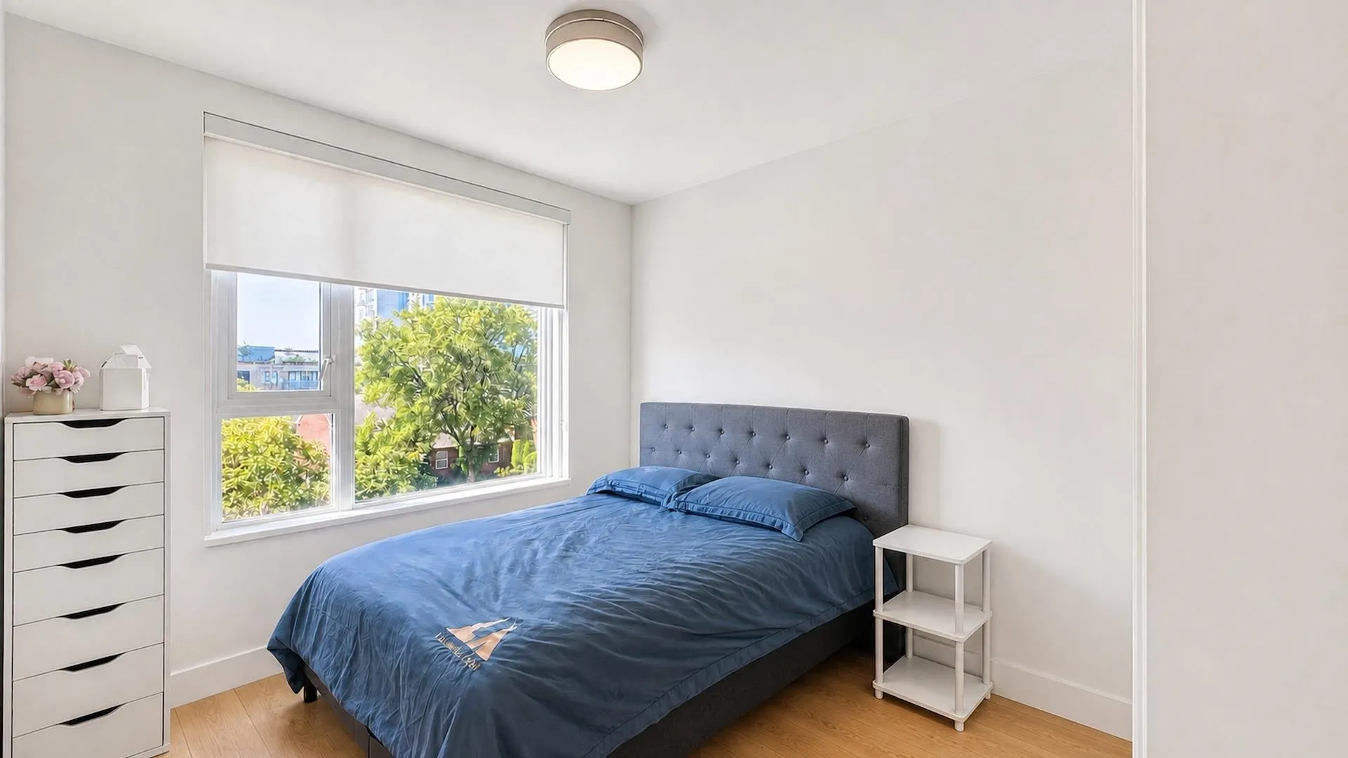 5693 Elizabeth Street #310