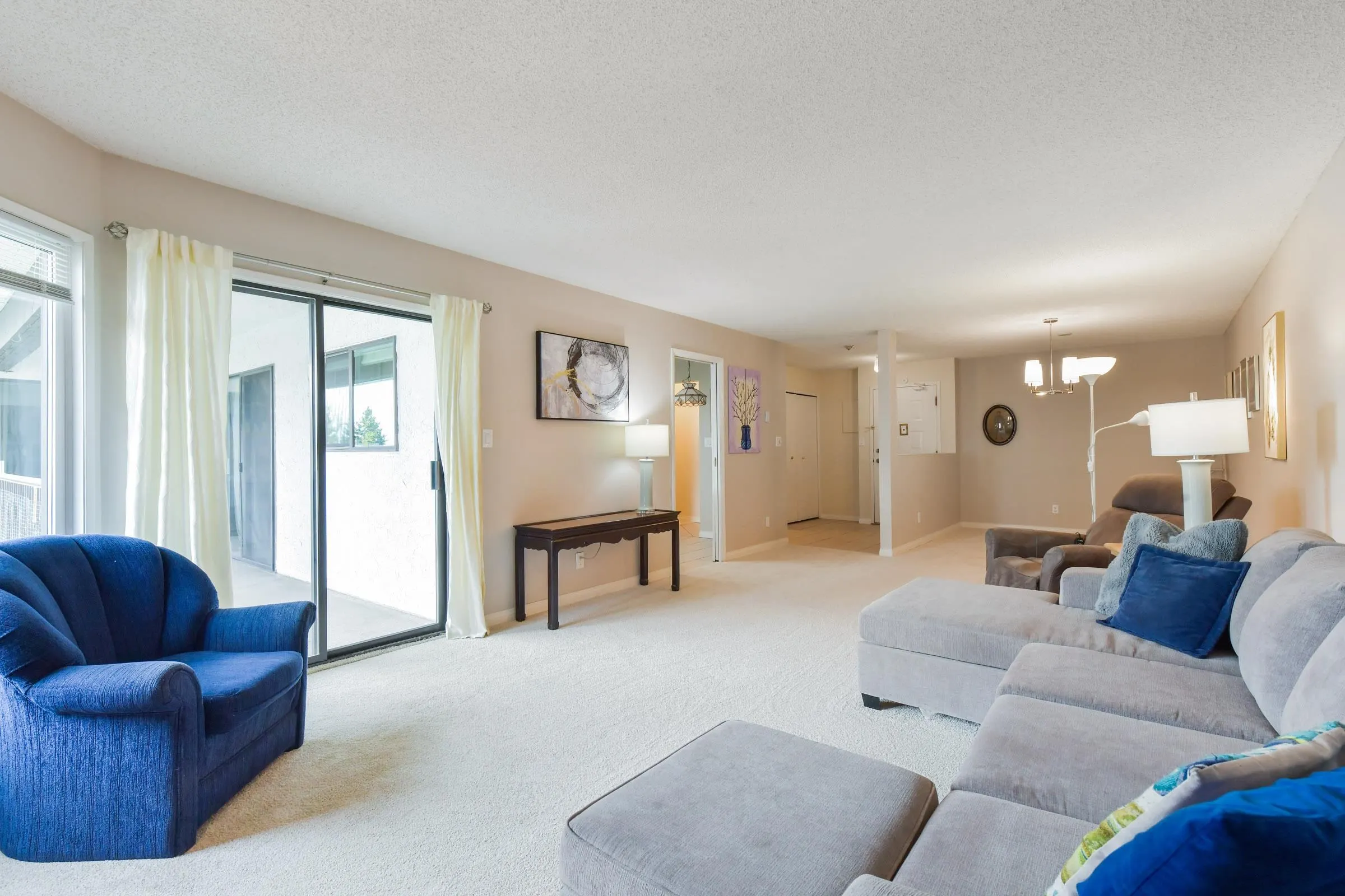 1521 Blackwood Street #305