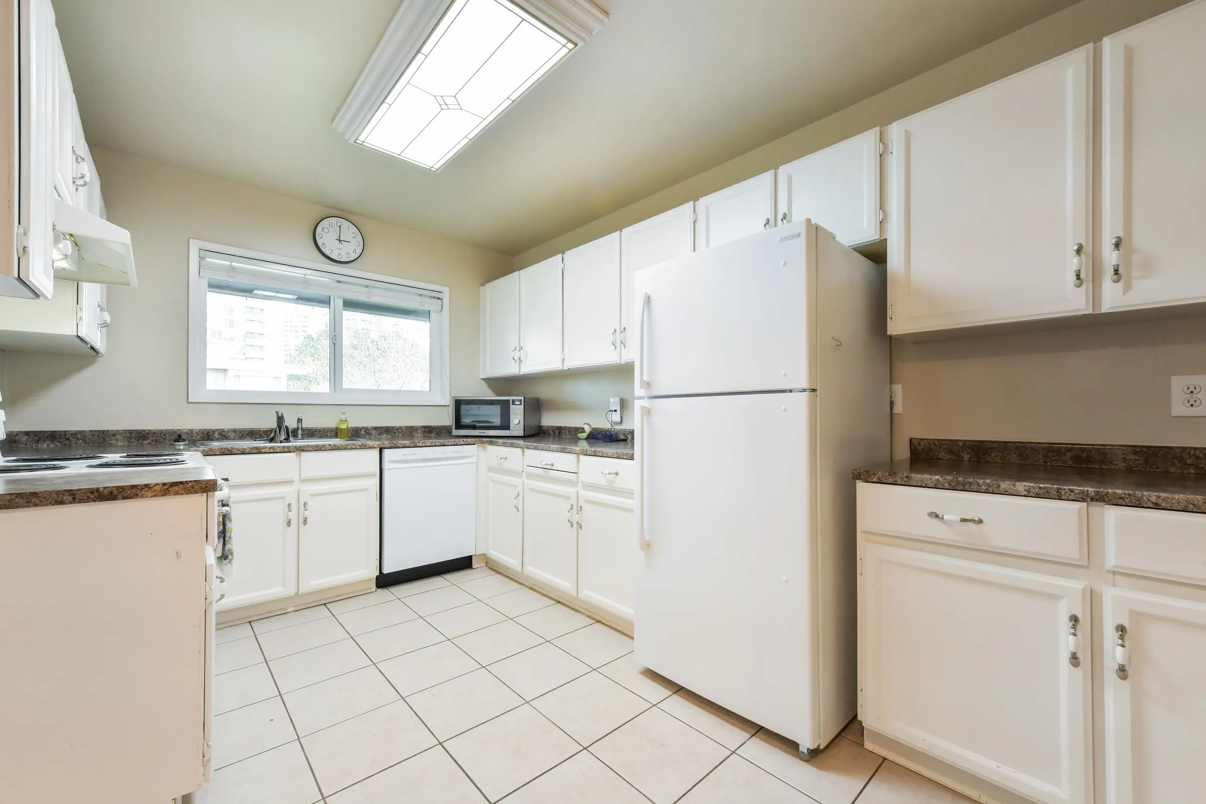 1521 Blackwood Street #305