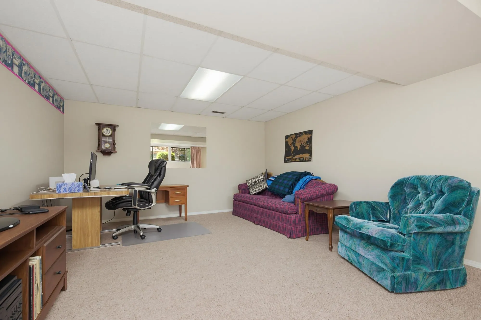 2358 Cameron Crescent