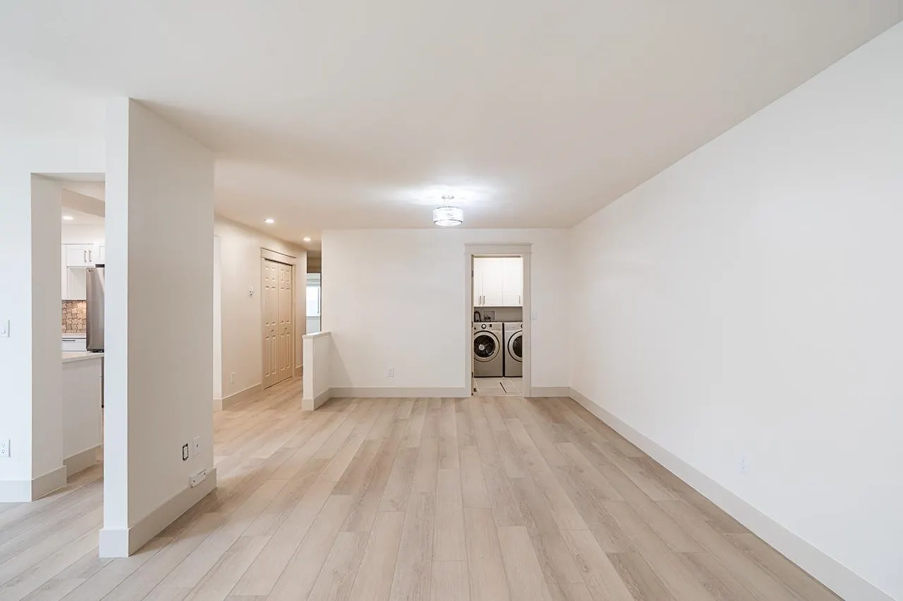 21937 48 Avenue #1304