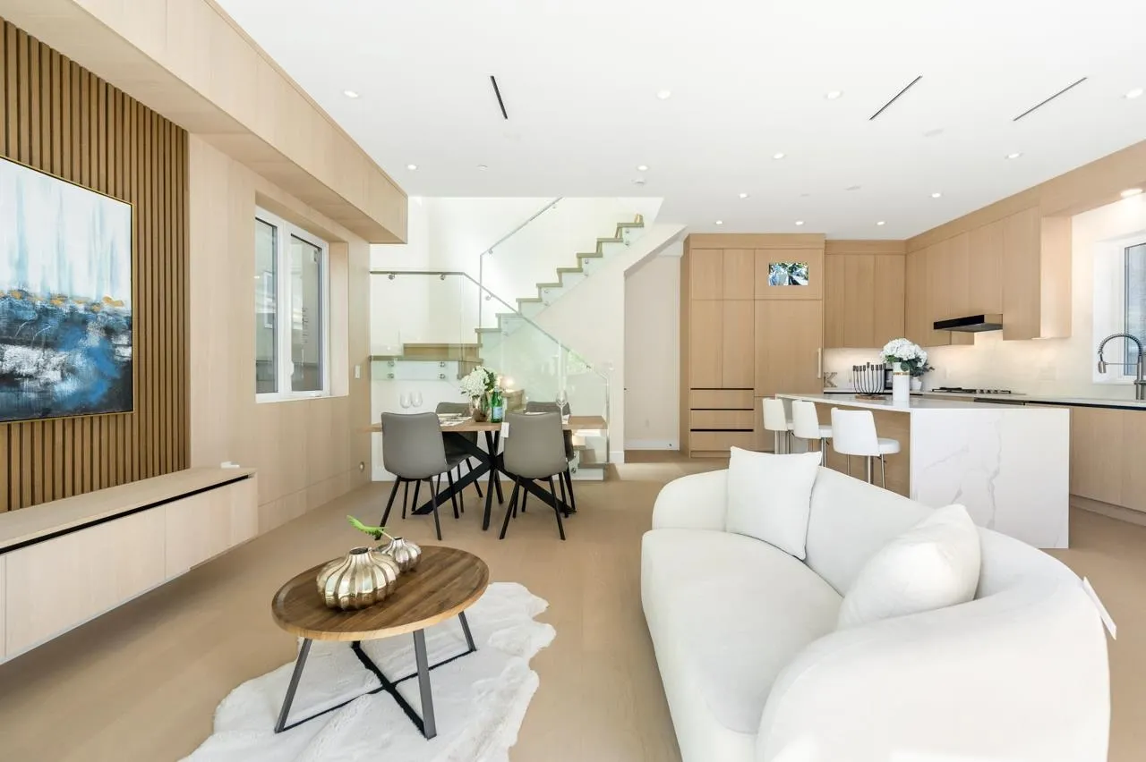 3771 W King Edward Avenue #1