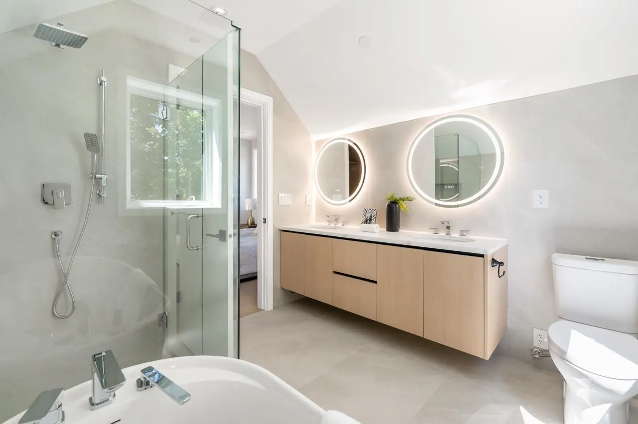 3771 W King Edward Avenue #1