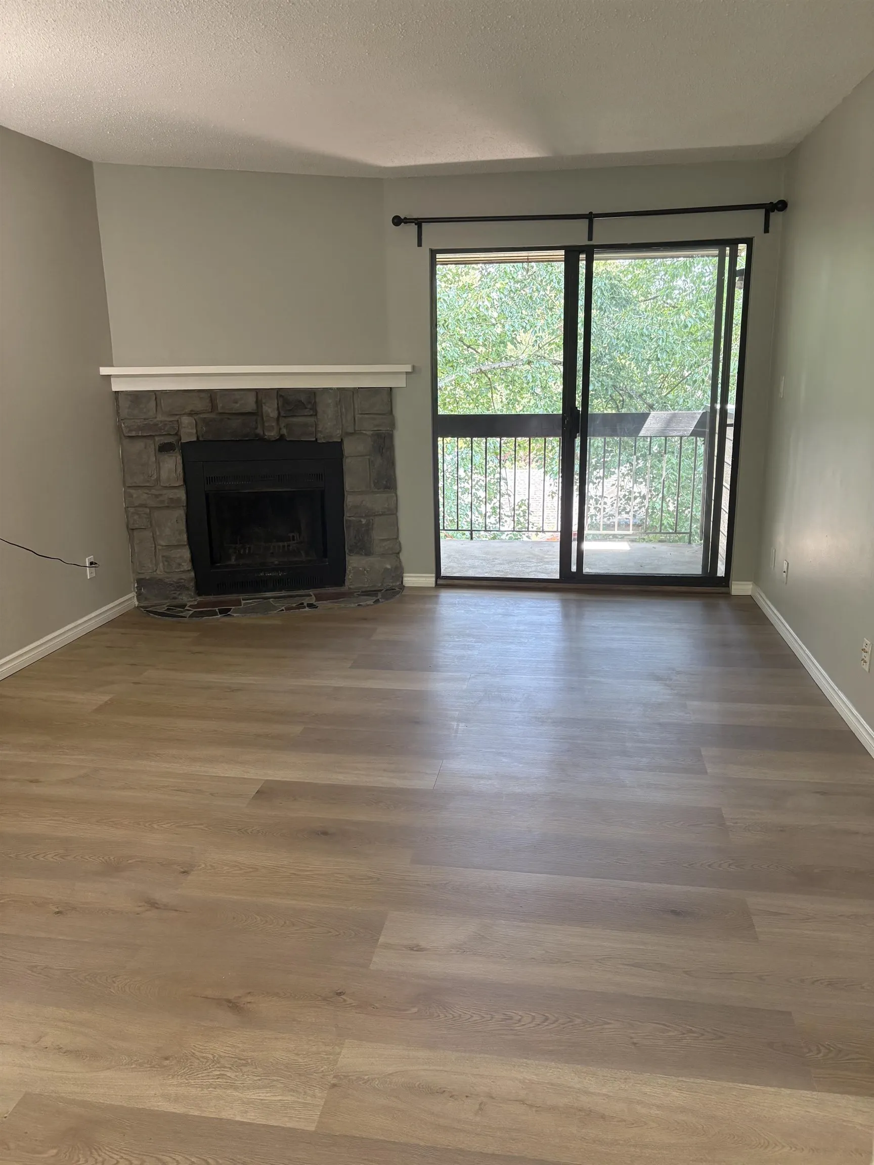 10560 154 Street #405