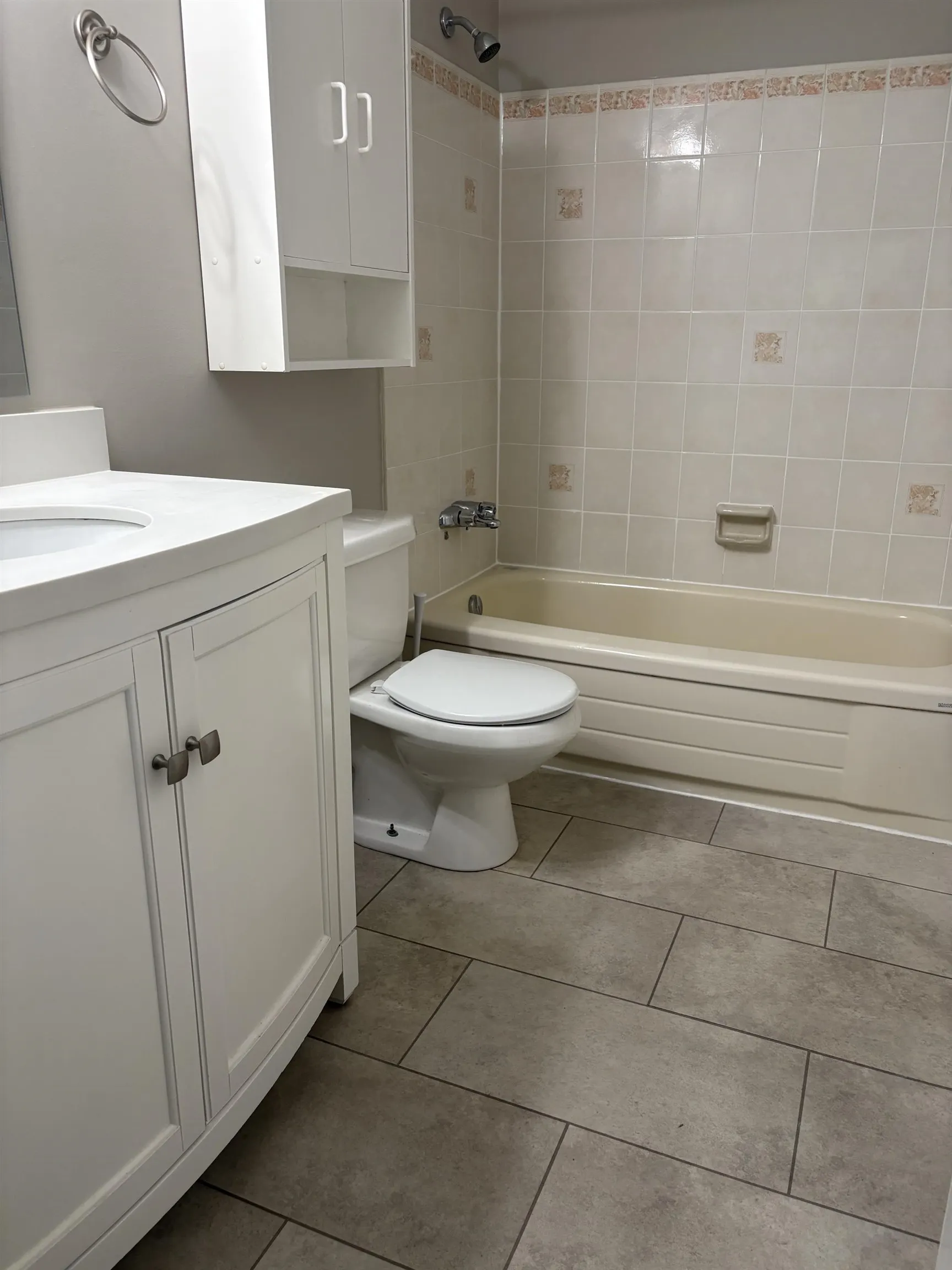 10560 154 Street #405