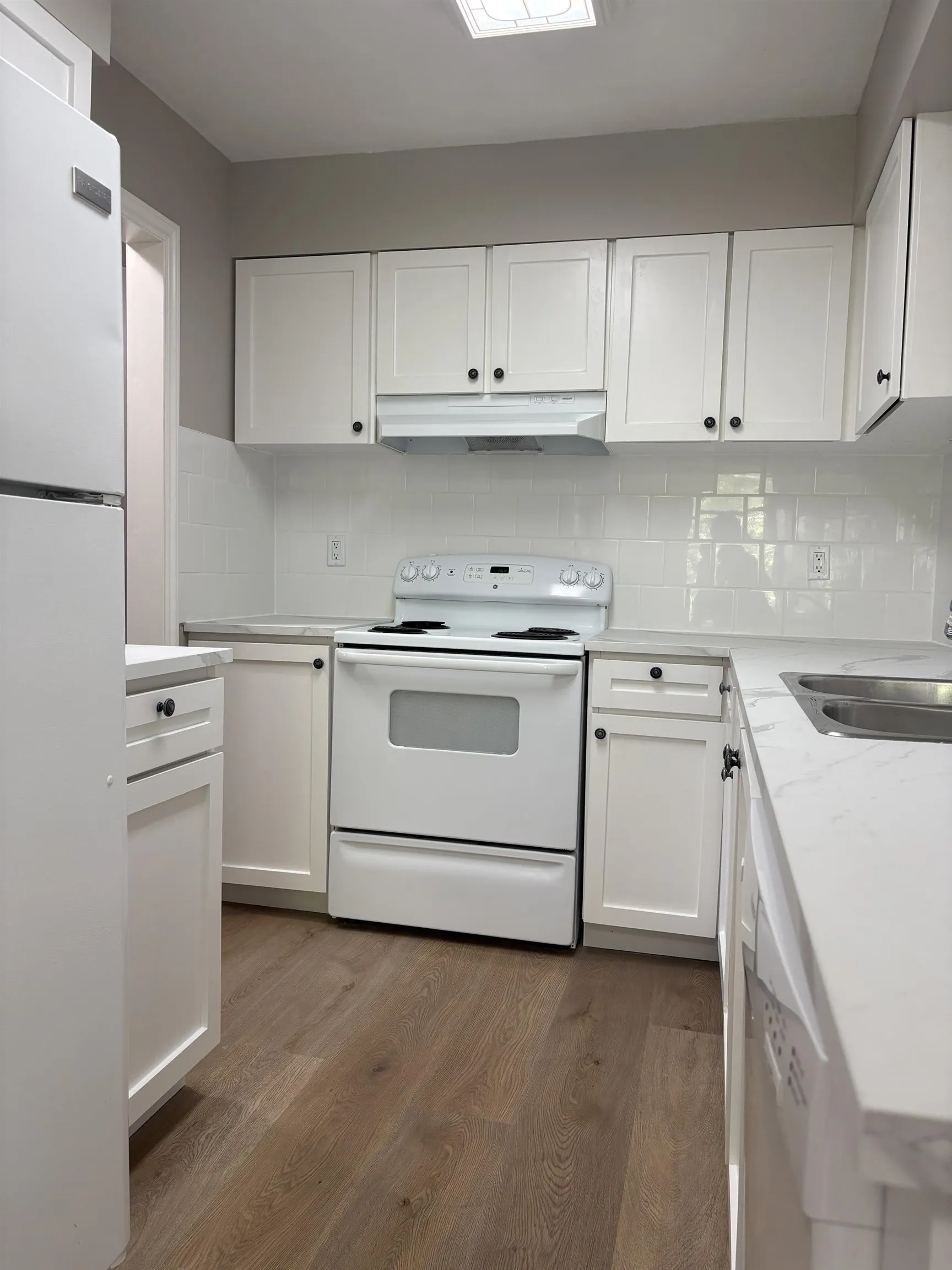 10560 154 Street #405