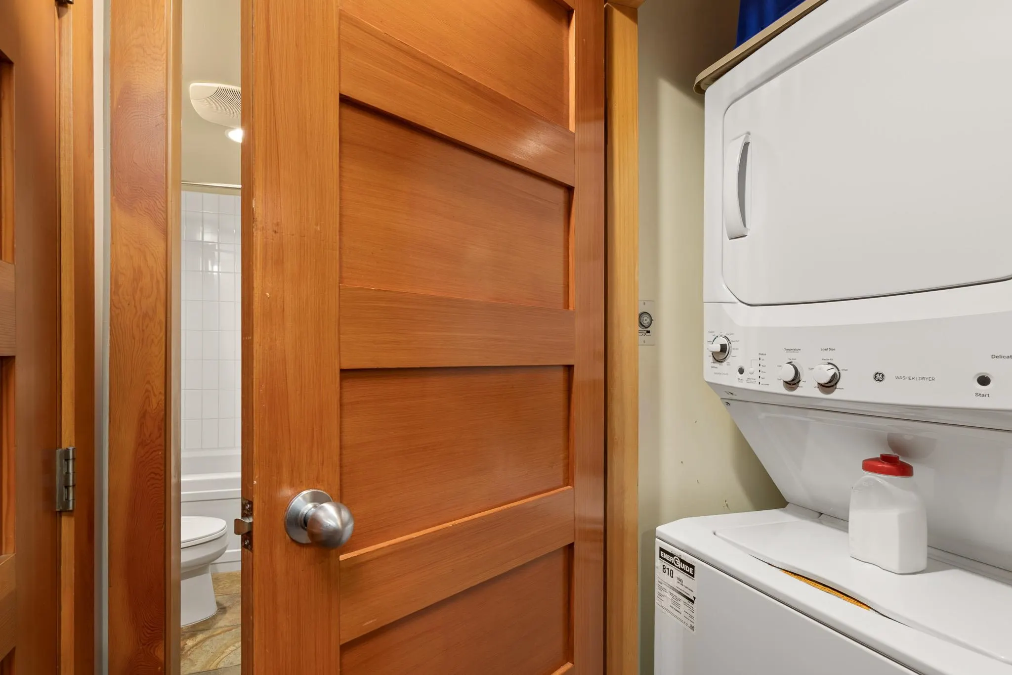 2036 London Lane #323C