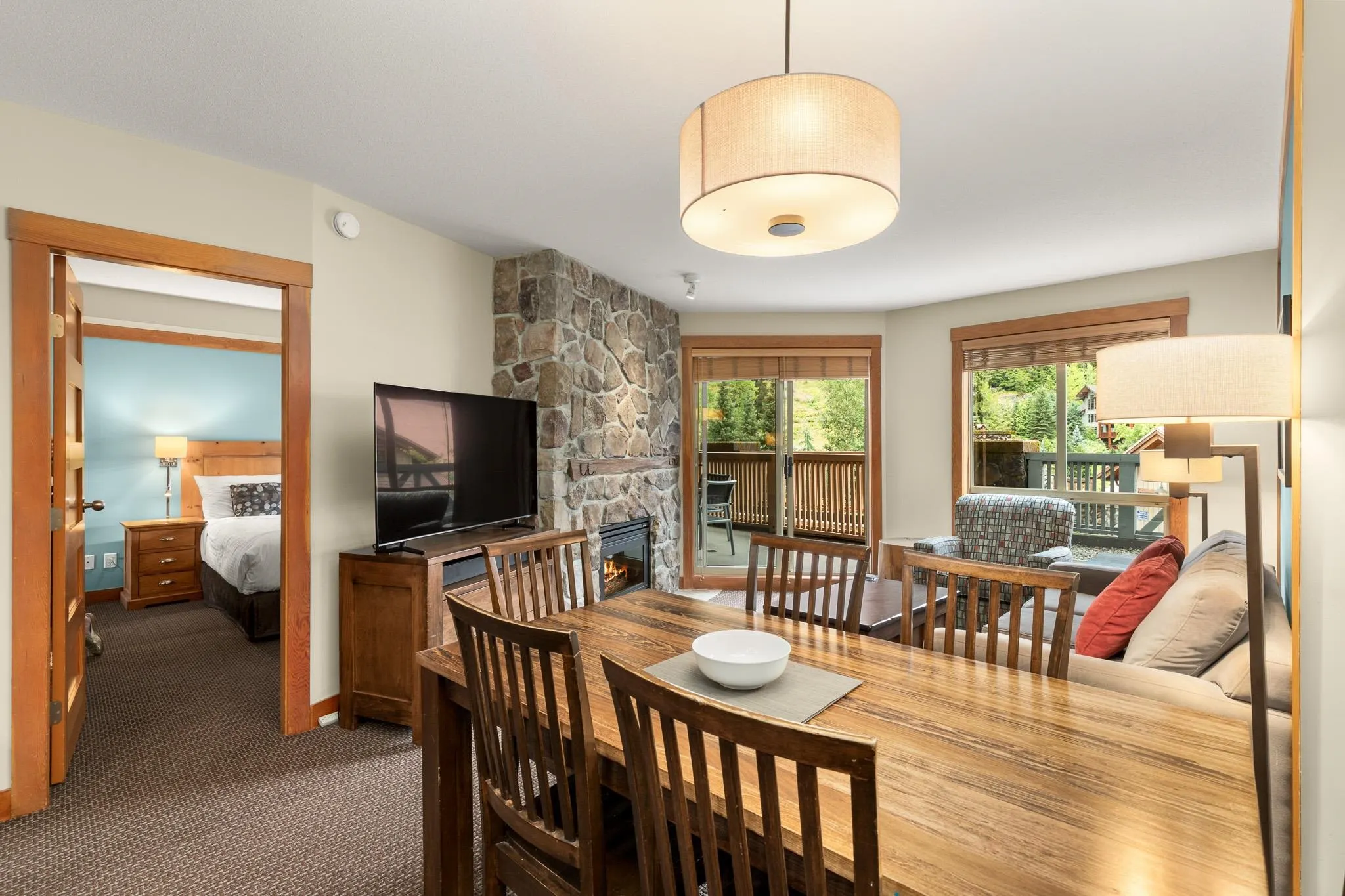 2036 London Lane #323C
