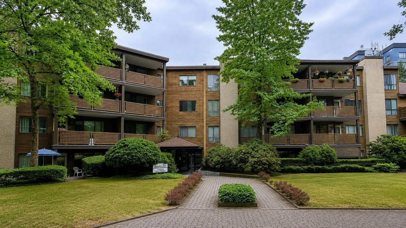 10644 151a Street #313