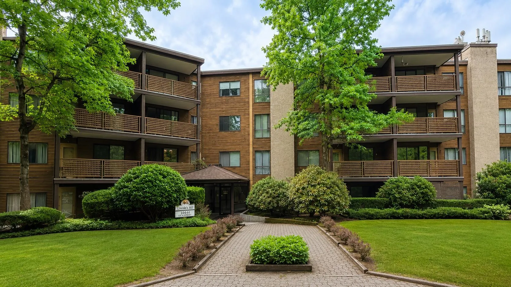 10644 151a Street #313