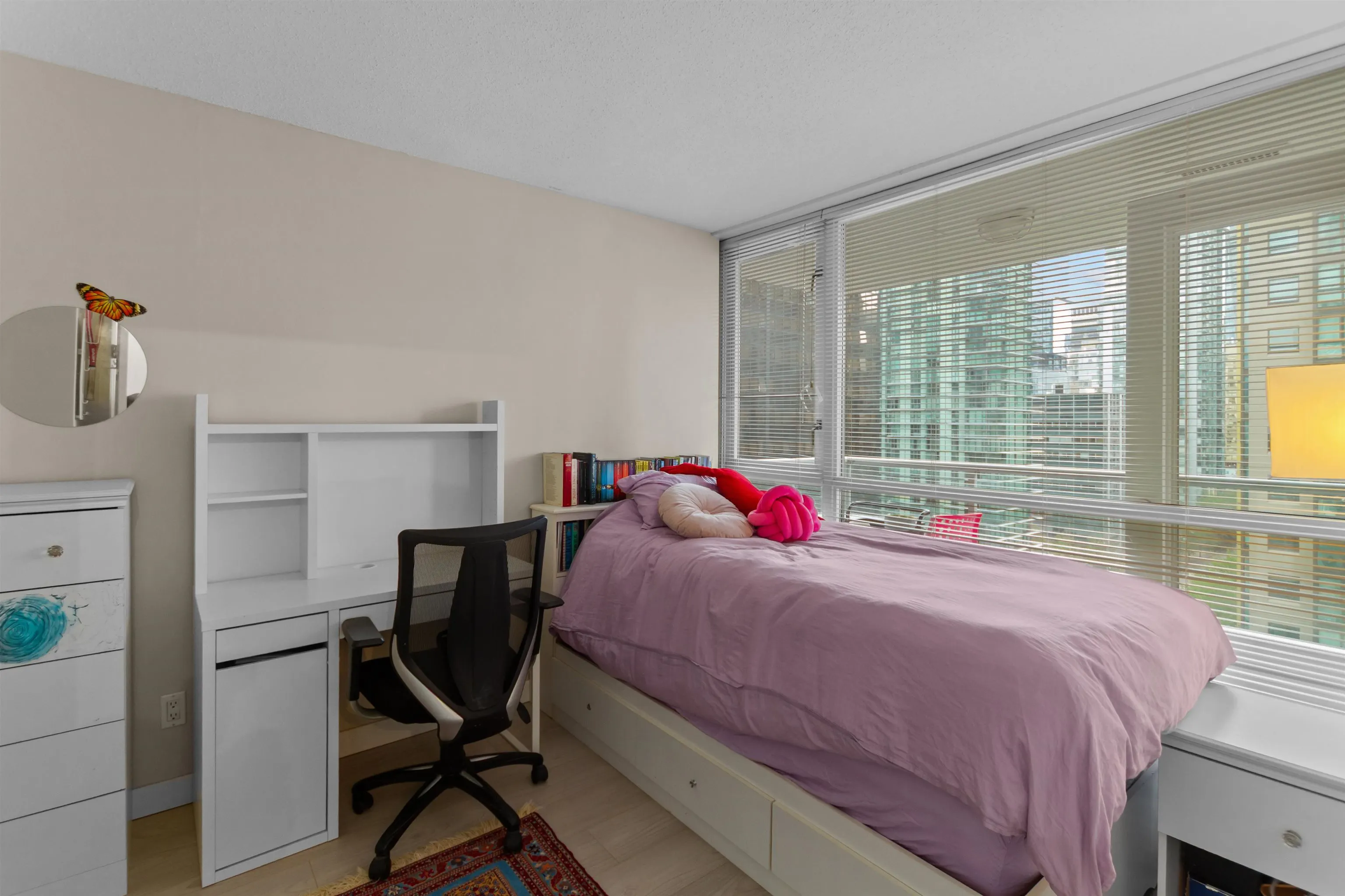 1420 W Georgia Street #1401