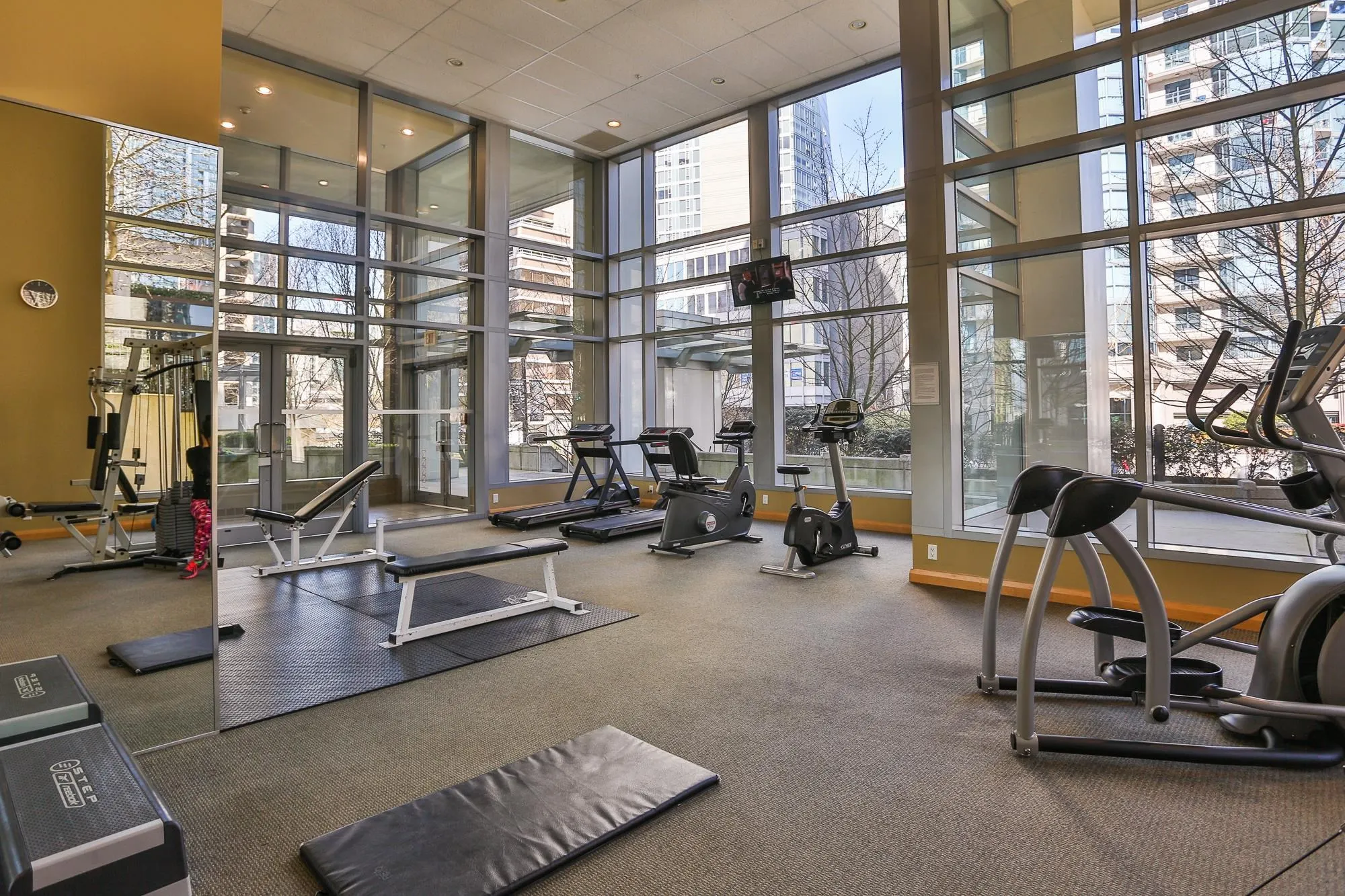 1420 W Georgia Street #1401