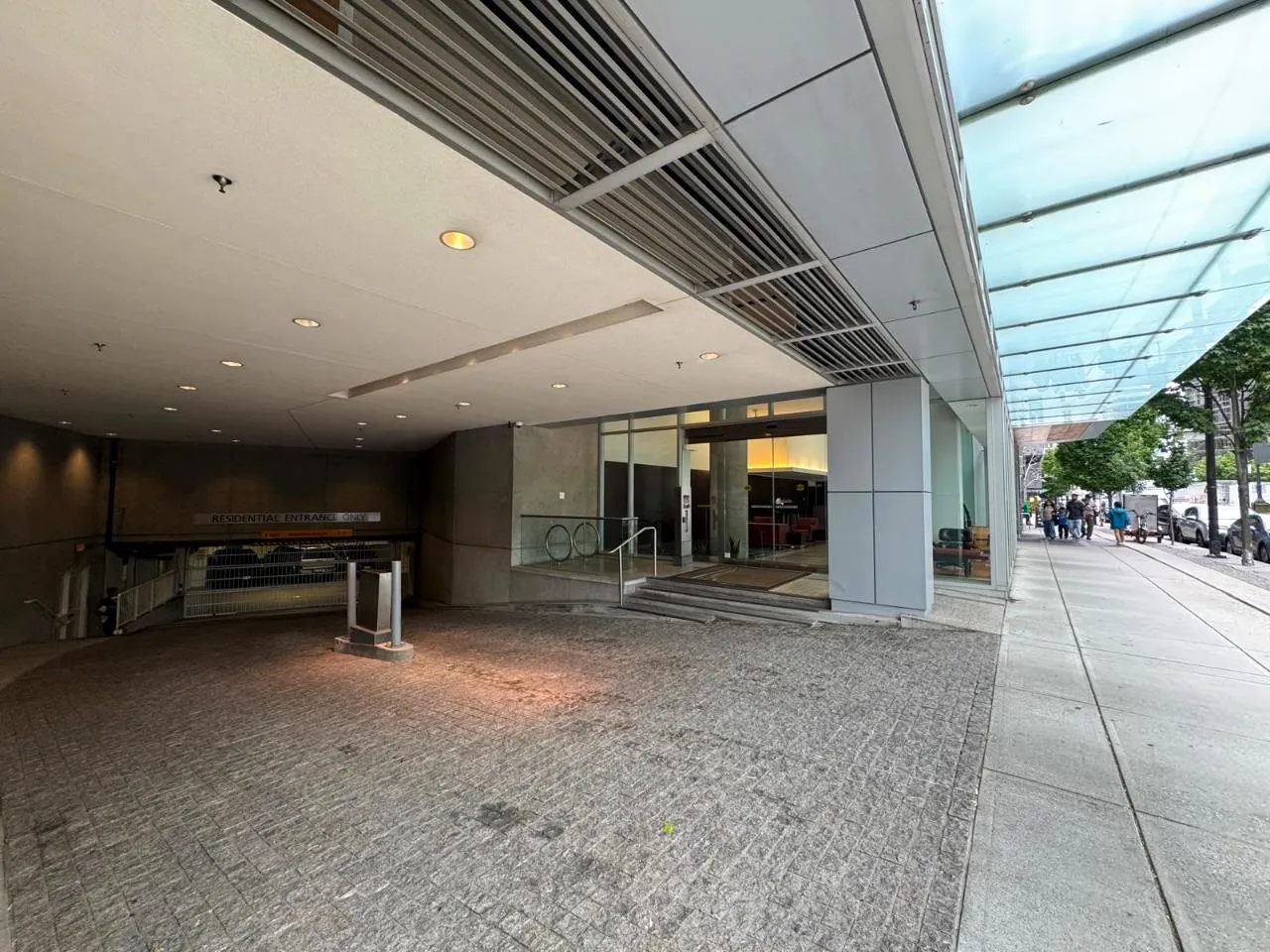 1077 W Cordova Street #3404