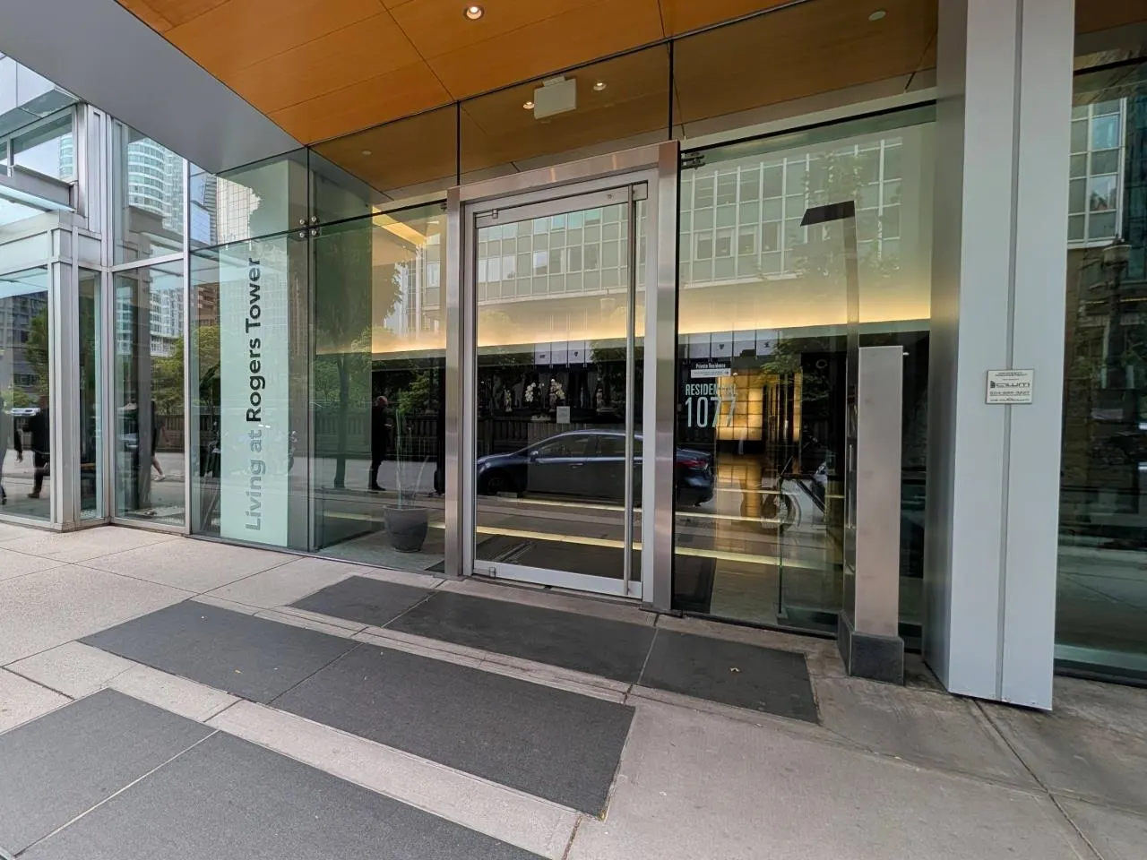 1077 W Cordova Street #3404