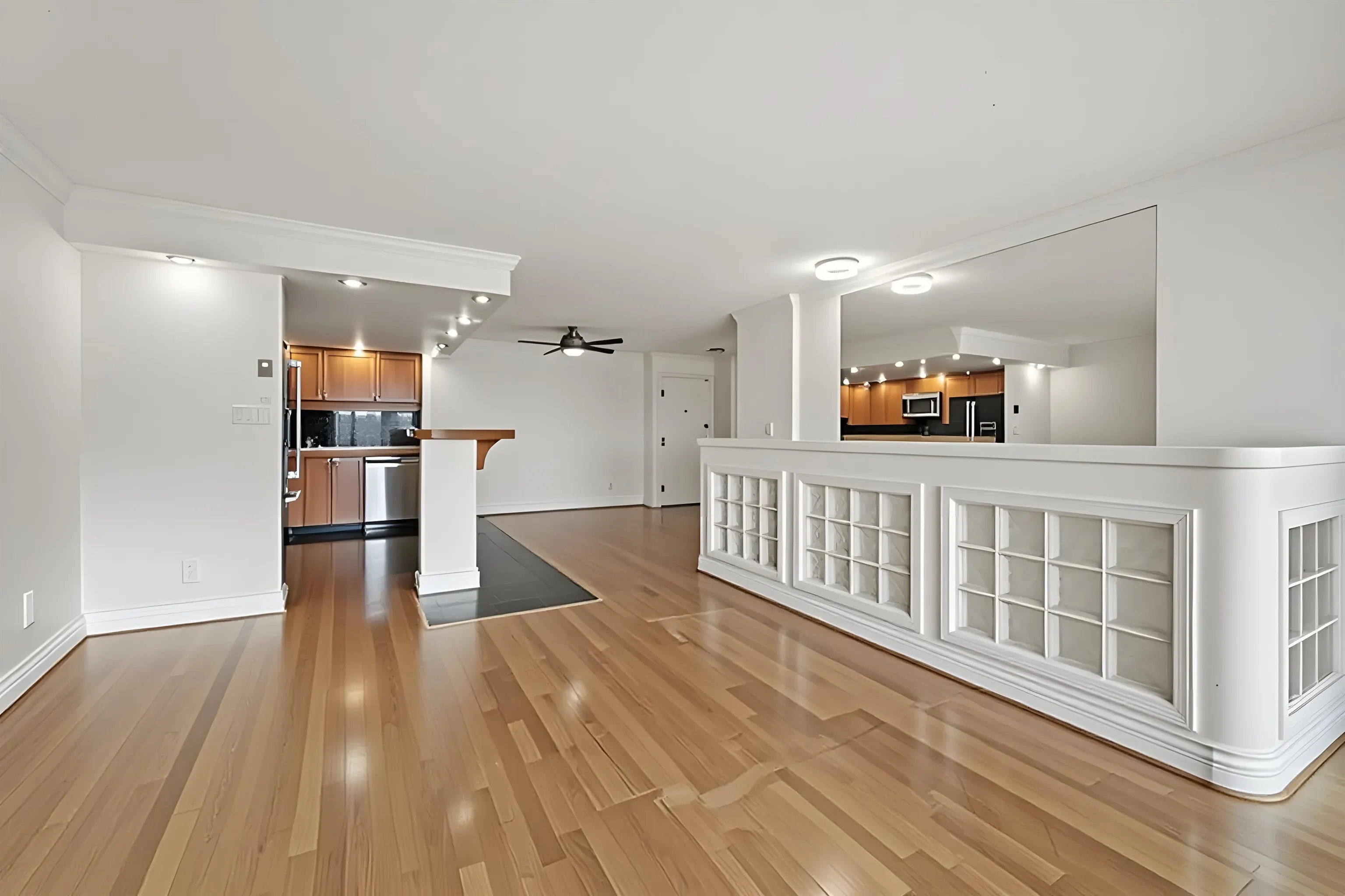 1600 Howe Street #205