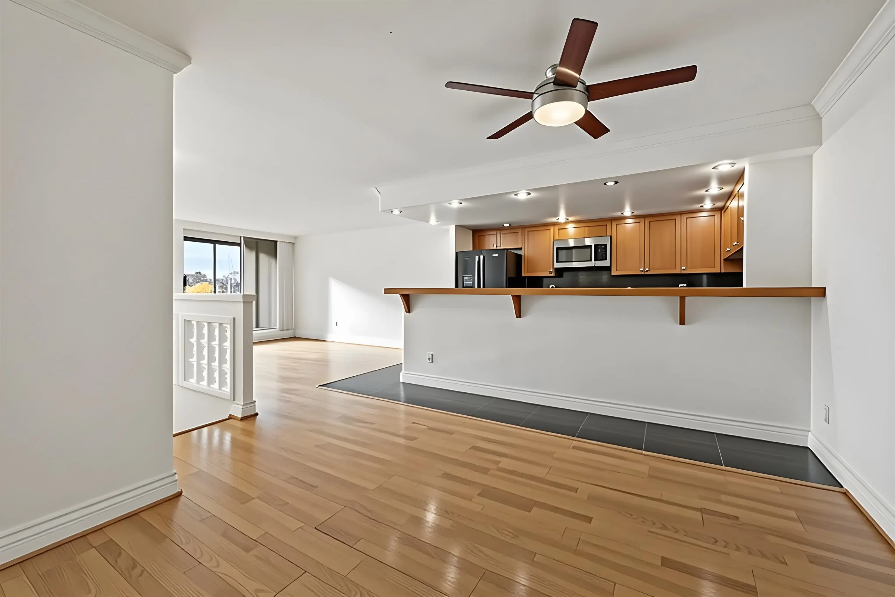 1600 Howe Street #205